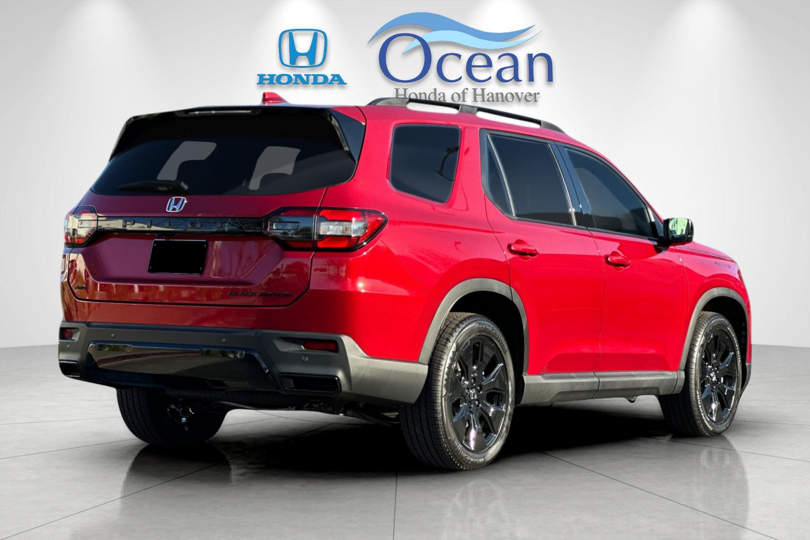 New 2026 Radiant Red Metallic II Honda Black Edition image 5