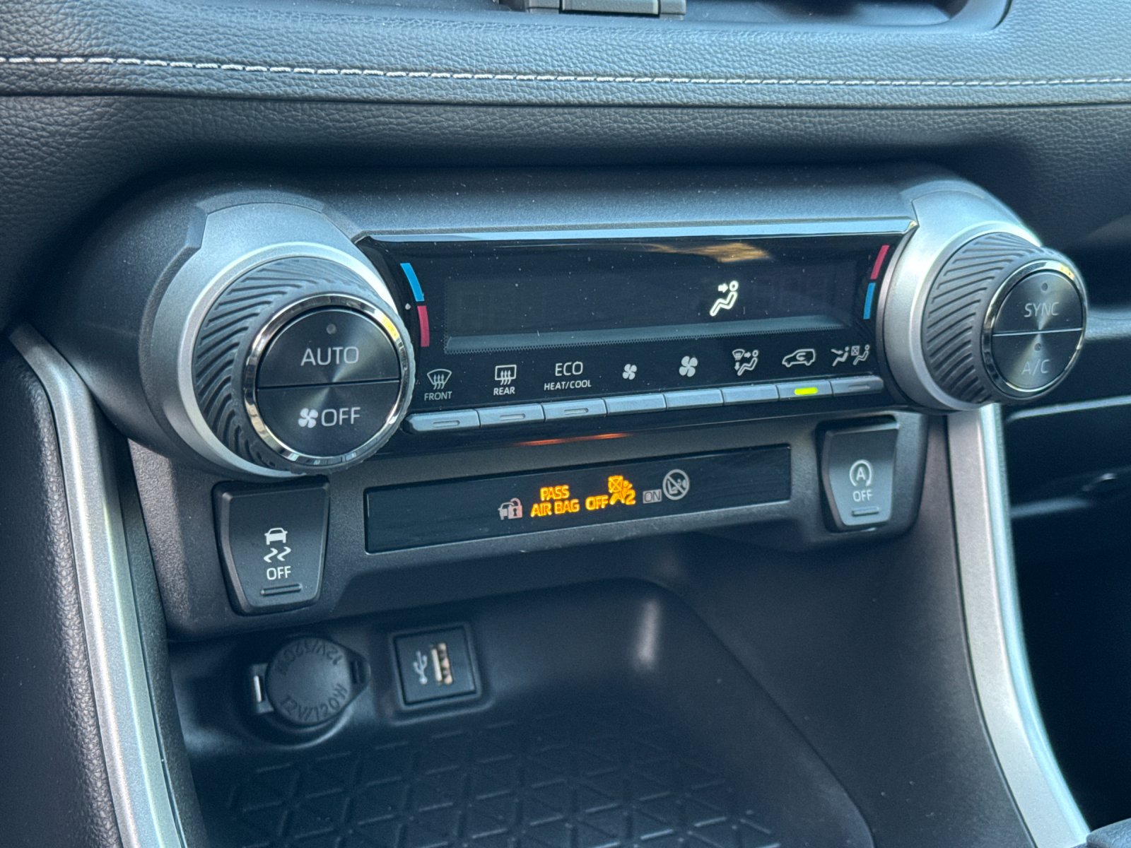 Used 2024 Gray Toyota XLE image 19