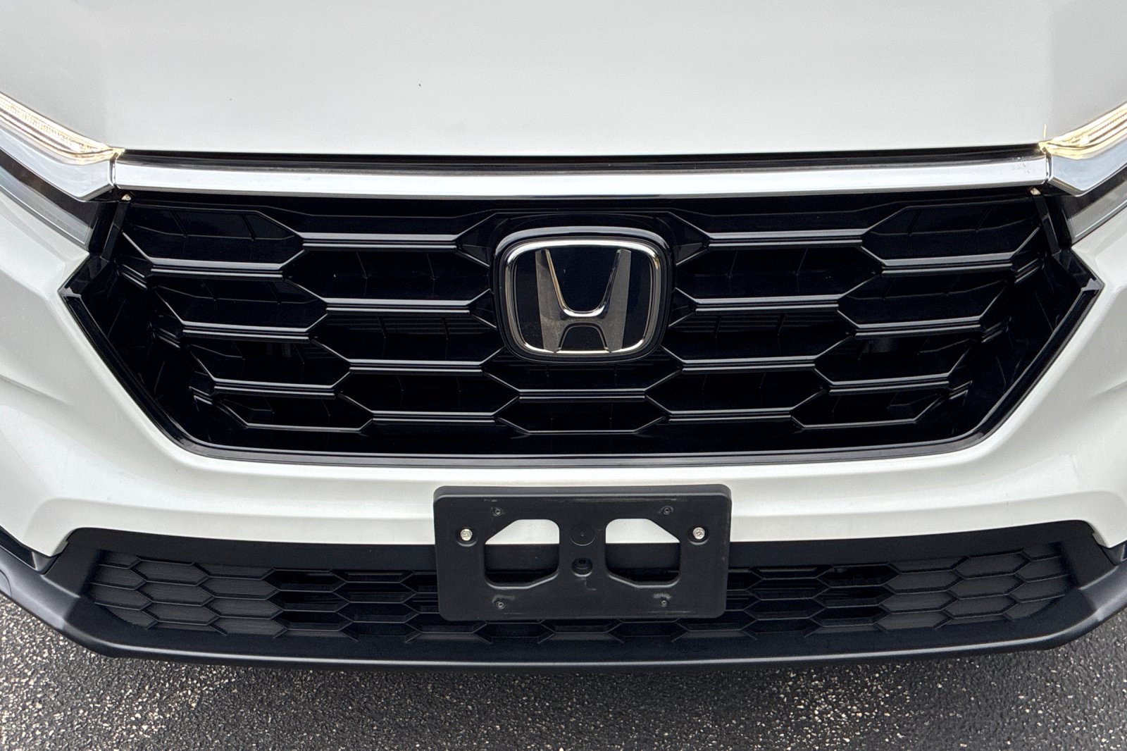 Used 2024 Platinum White Pearl Honda EX image 43