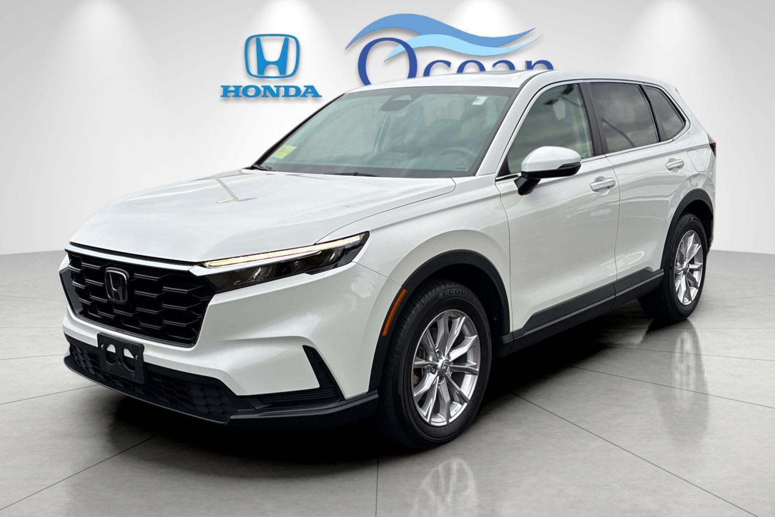 Used 2024 Platinum White Pearl Honda EX image 7