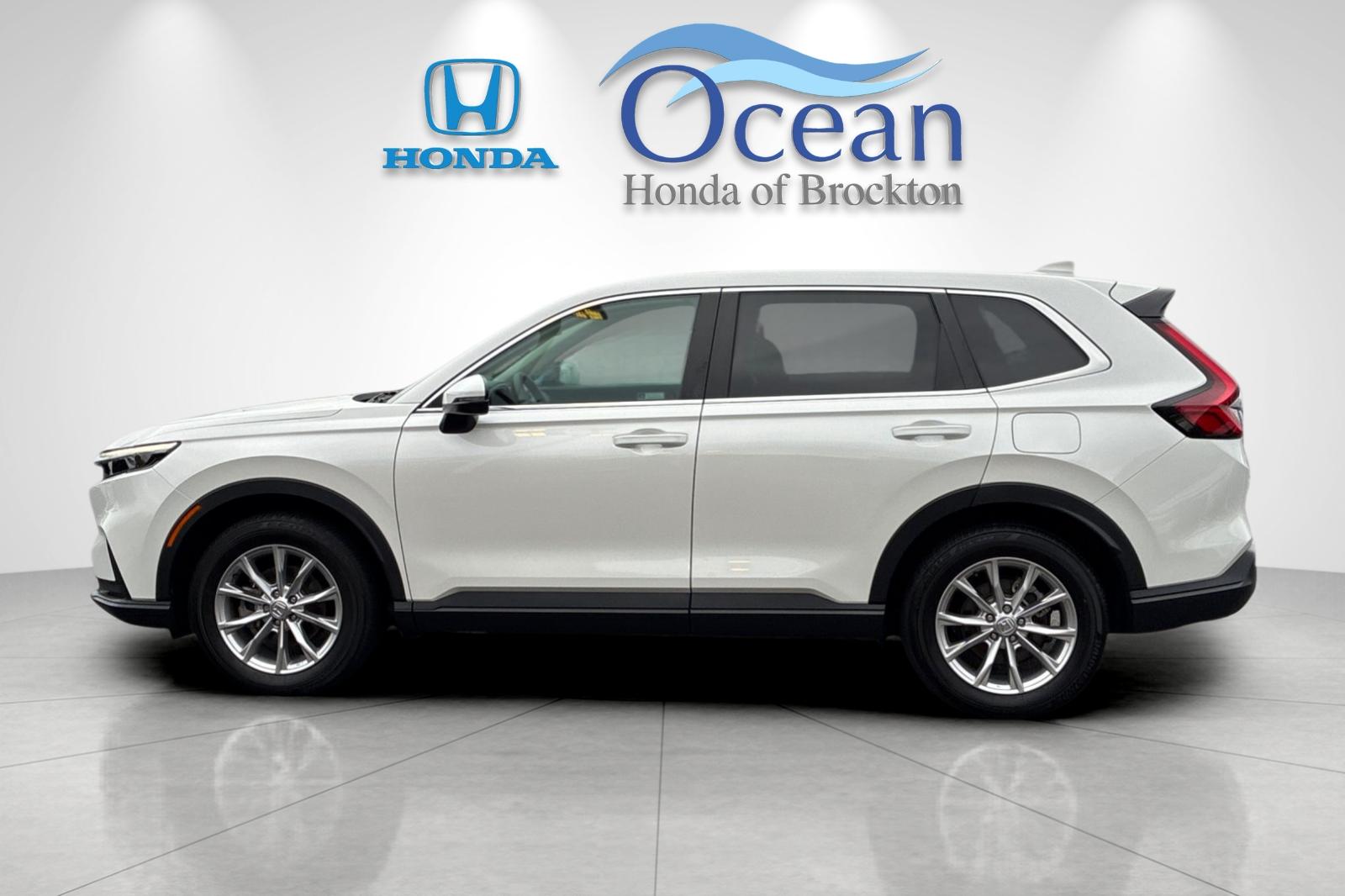 Used 2024 Platinum White Pearl Honda EX image 6