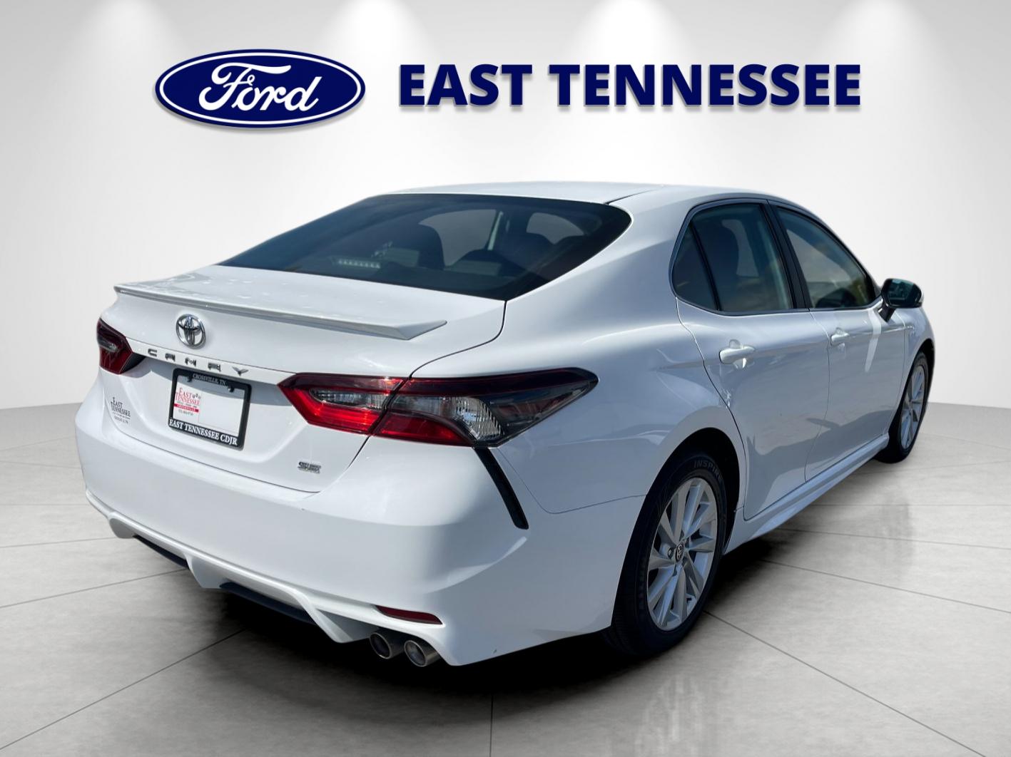 Used 2024 White Toyota SE image 3