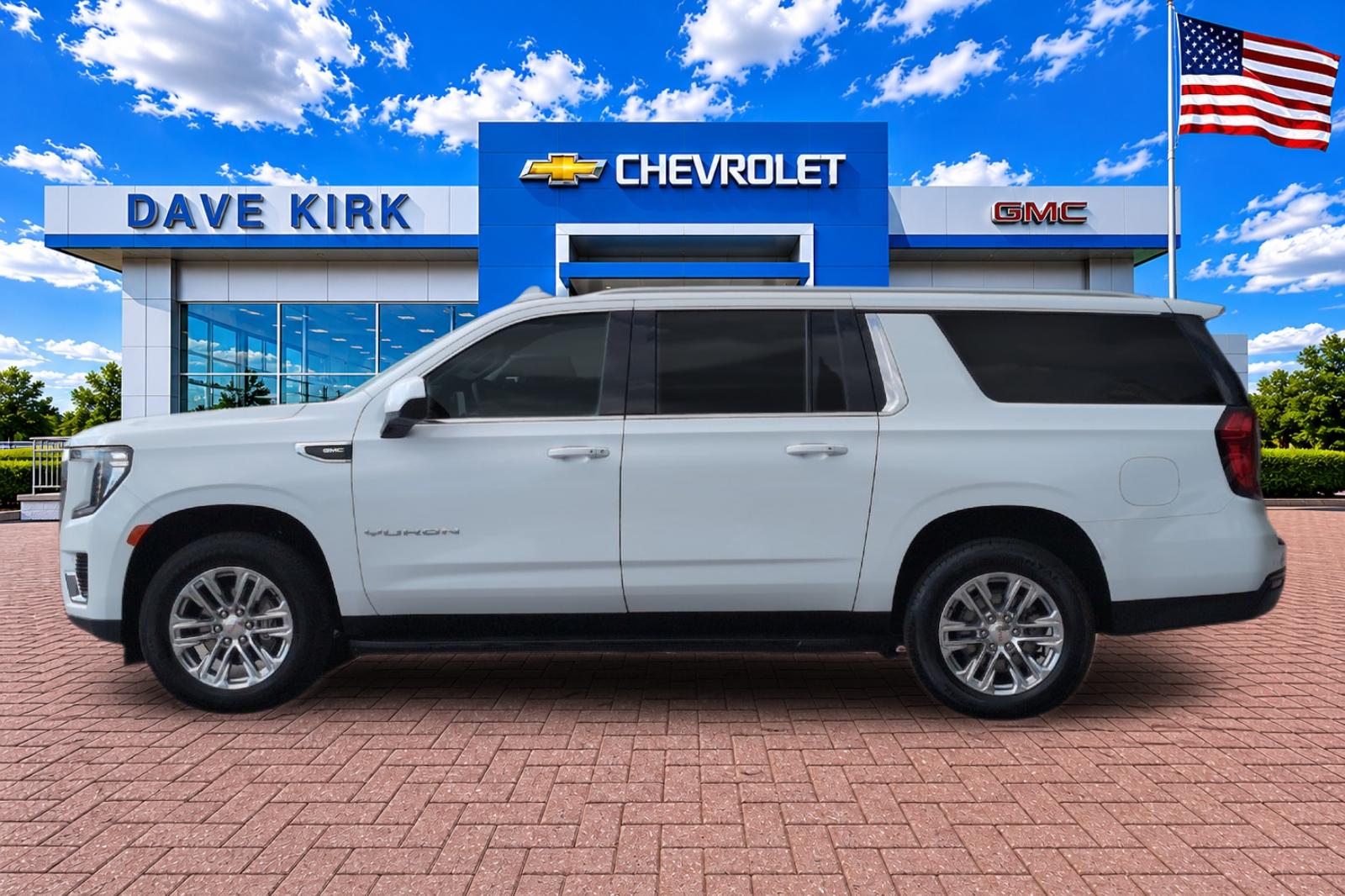 Used 2023 White GMC SLE image 6