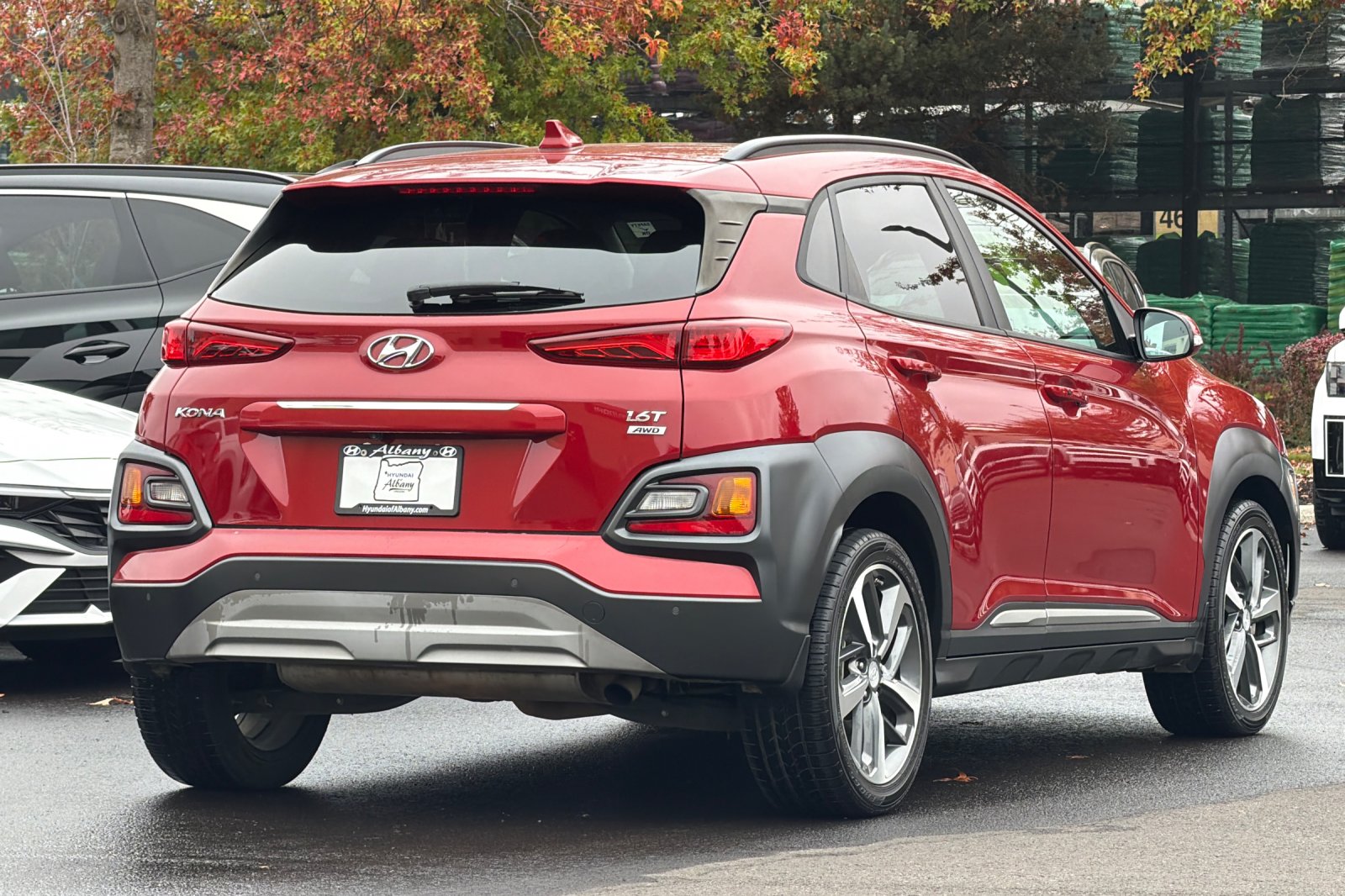Used 2019 Red Hyundai Ultimate image 4