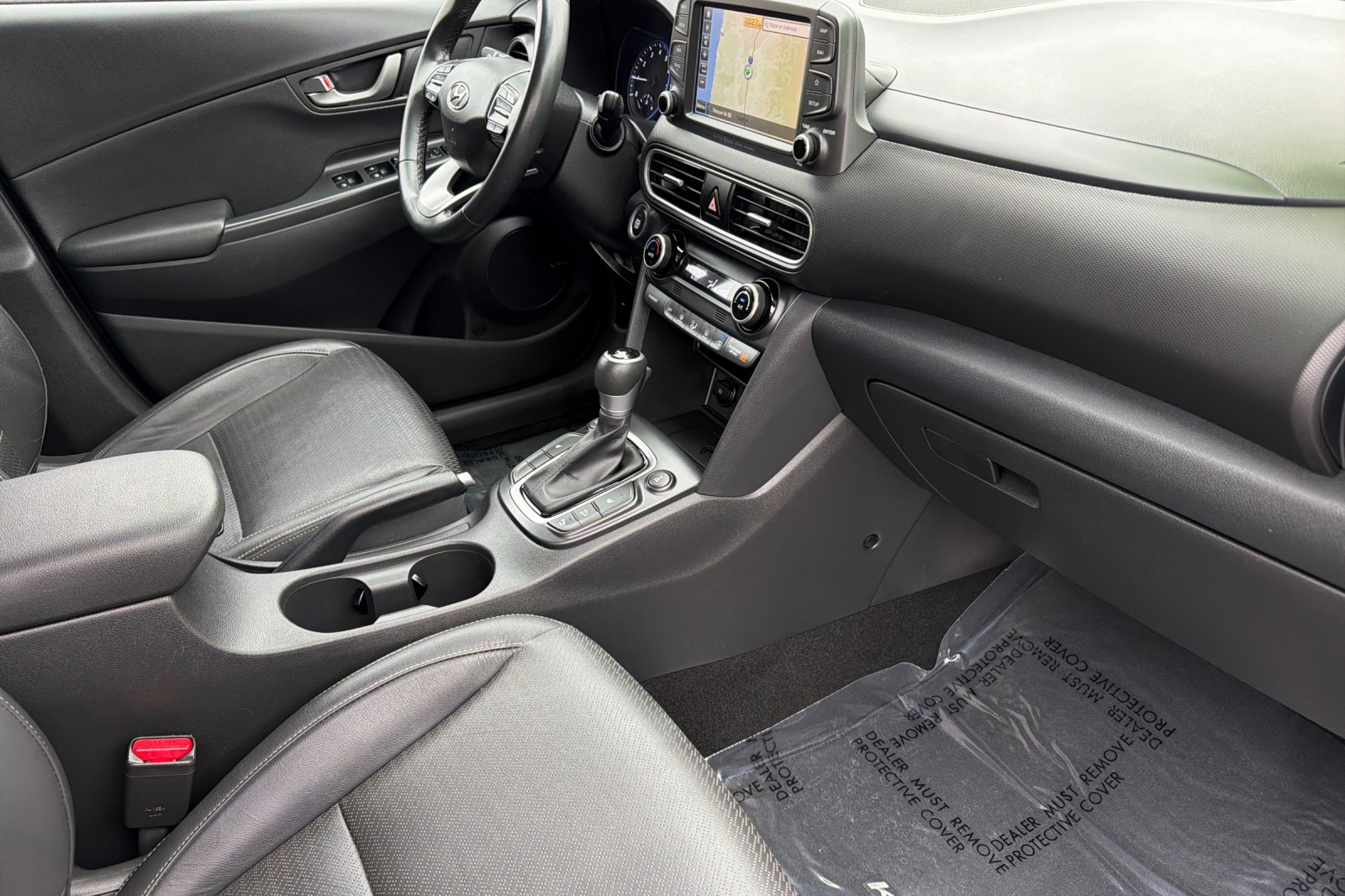 Used 2019 Red Hyundai Ultimate image 13