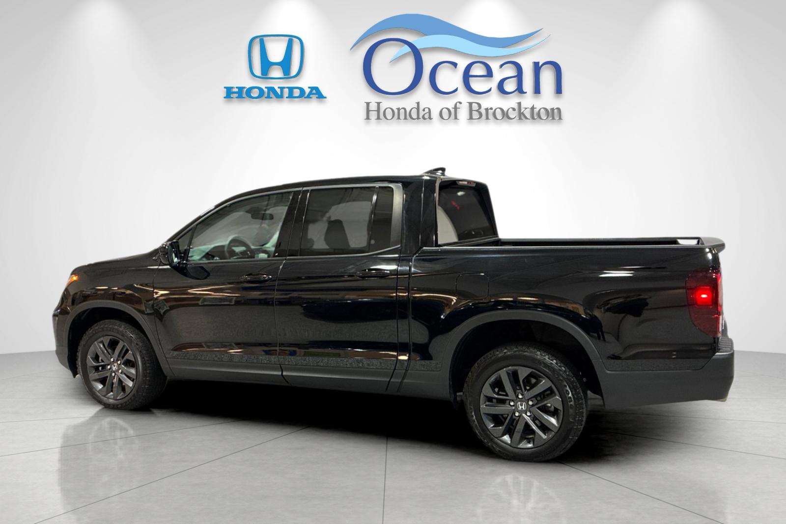 Used 2025 Crystal Black Honda Sport image 6