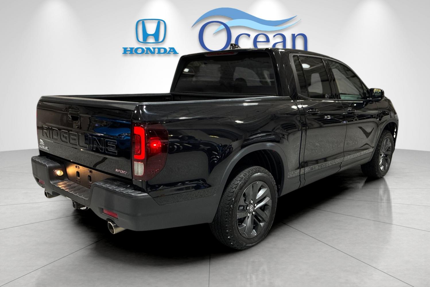 Used 2025 Crystal Black Honda Sport image 3