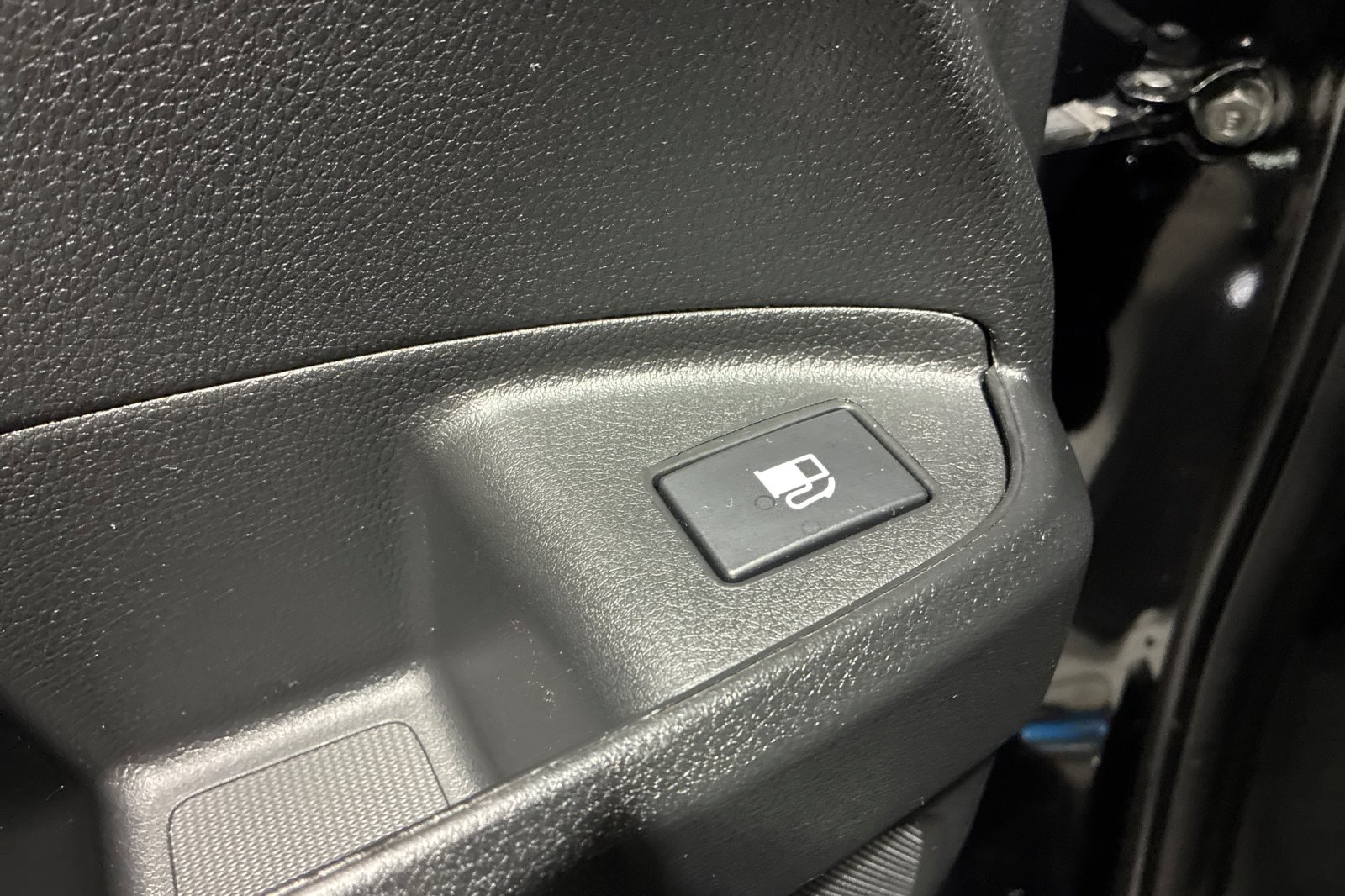 Used 2025 Crystal Black Honda Sport image 42