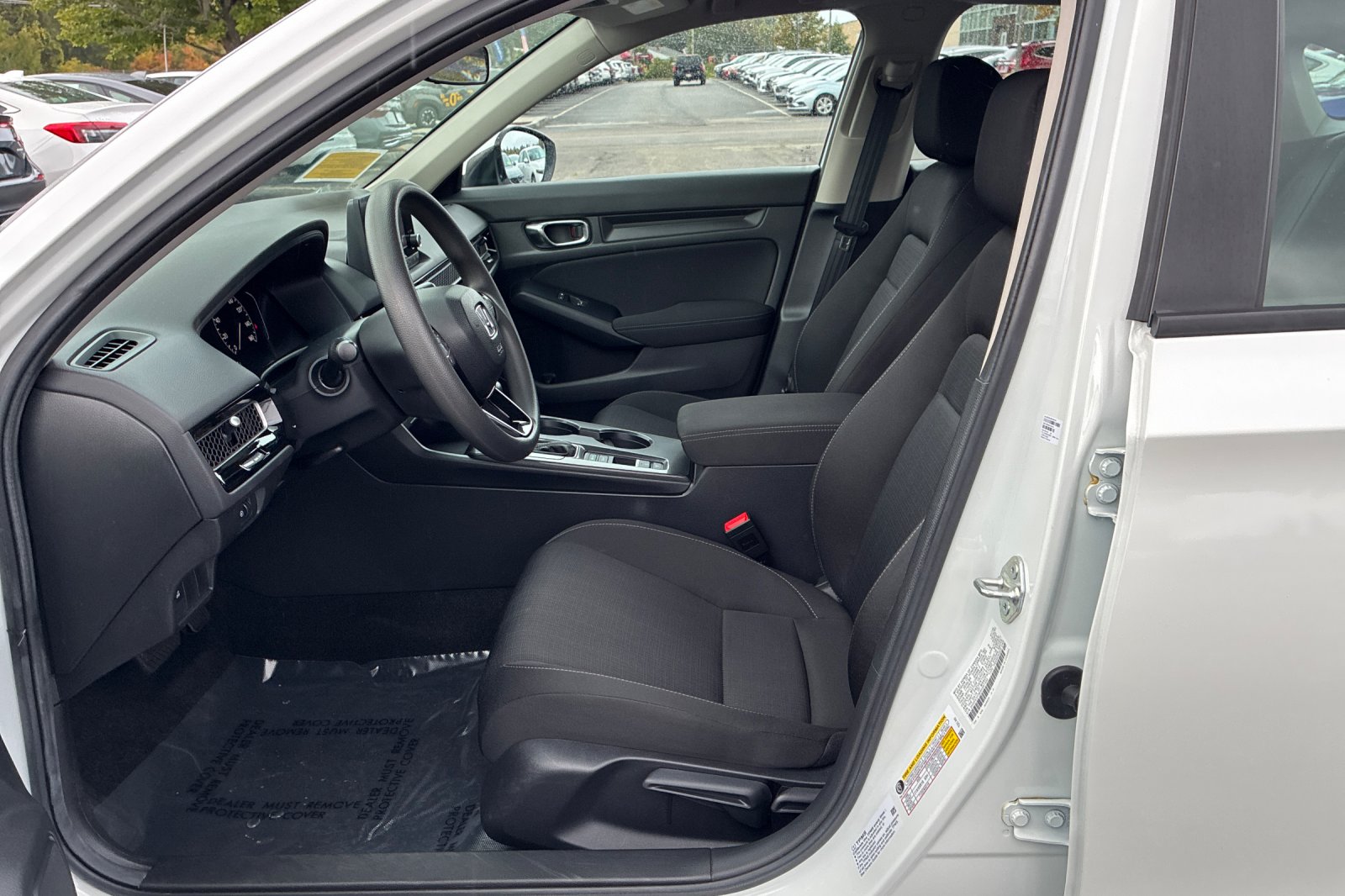 Used 2025 Platinum White Pearl Honda LX image 11