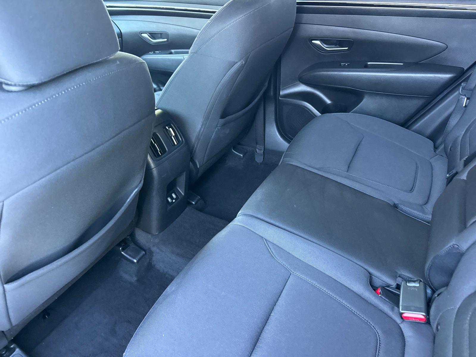 Certified Used 2022 Black Hyundai SEL image 11