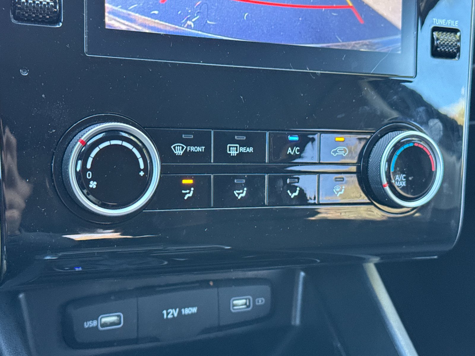 Certified Used 2022 Black Hyundai SEL image 19