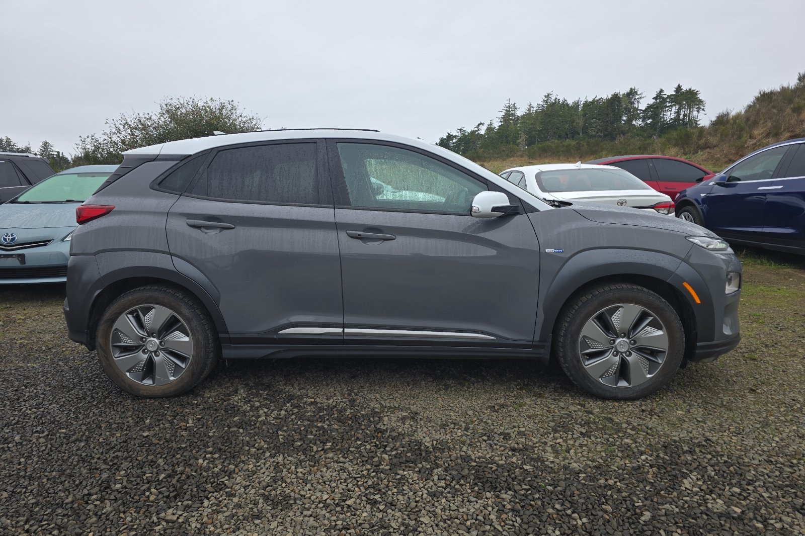 Used 2020 Gray Hyundai SEL image 4