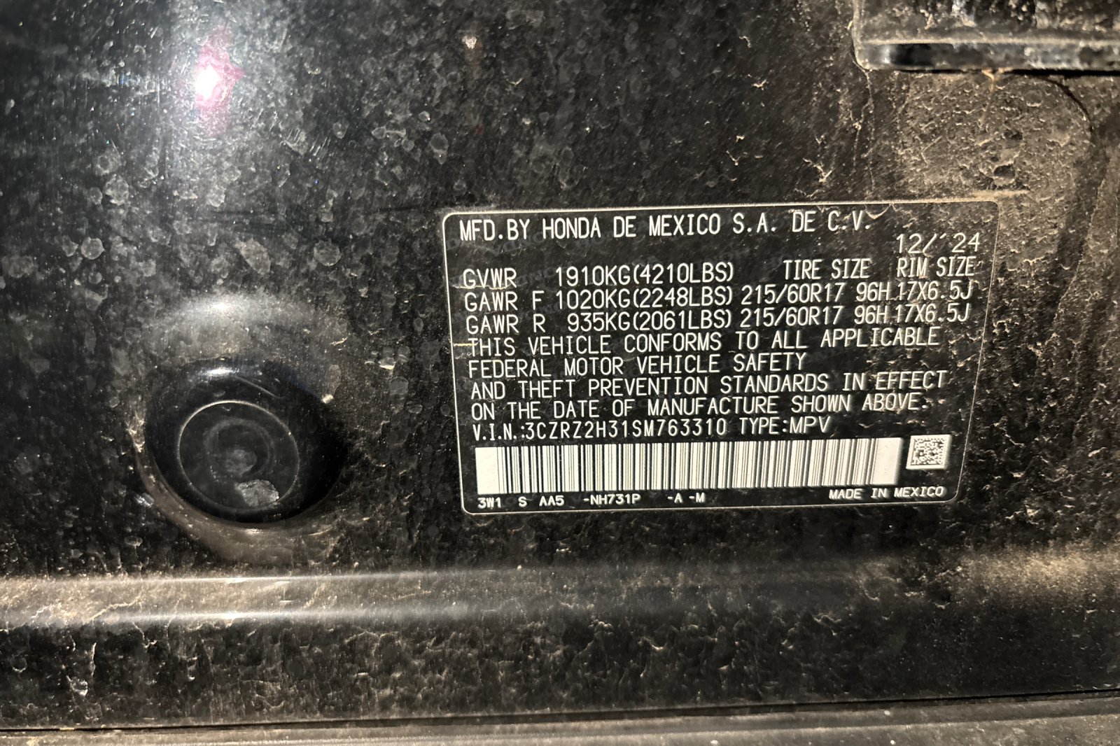 Certified Used 2025 Crystal Black Pearl Honda LX image 9
