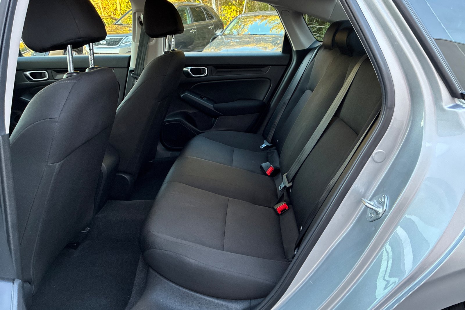 Used 2026 Solar Silver Metallic Honda LX image 15