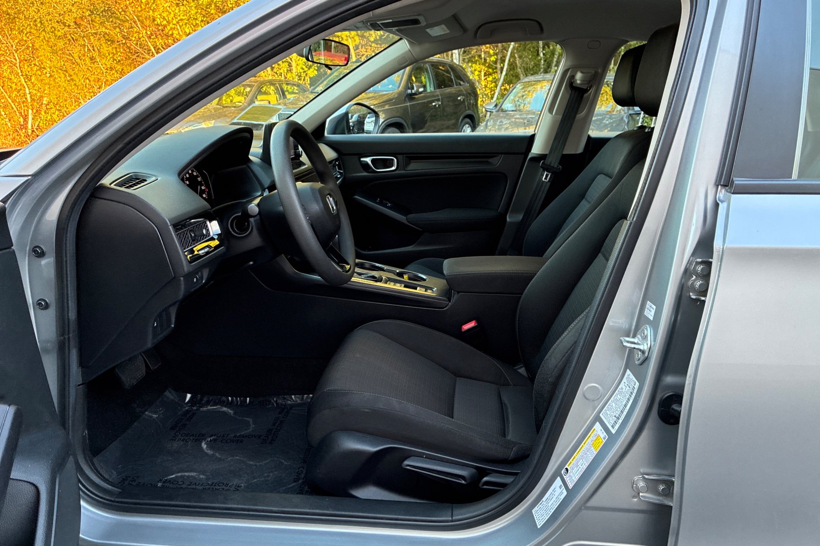 Used 2026 Solar Silver Metallic Honda LX image 11