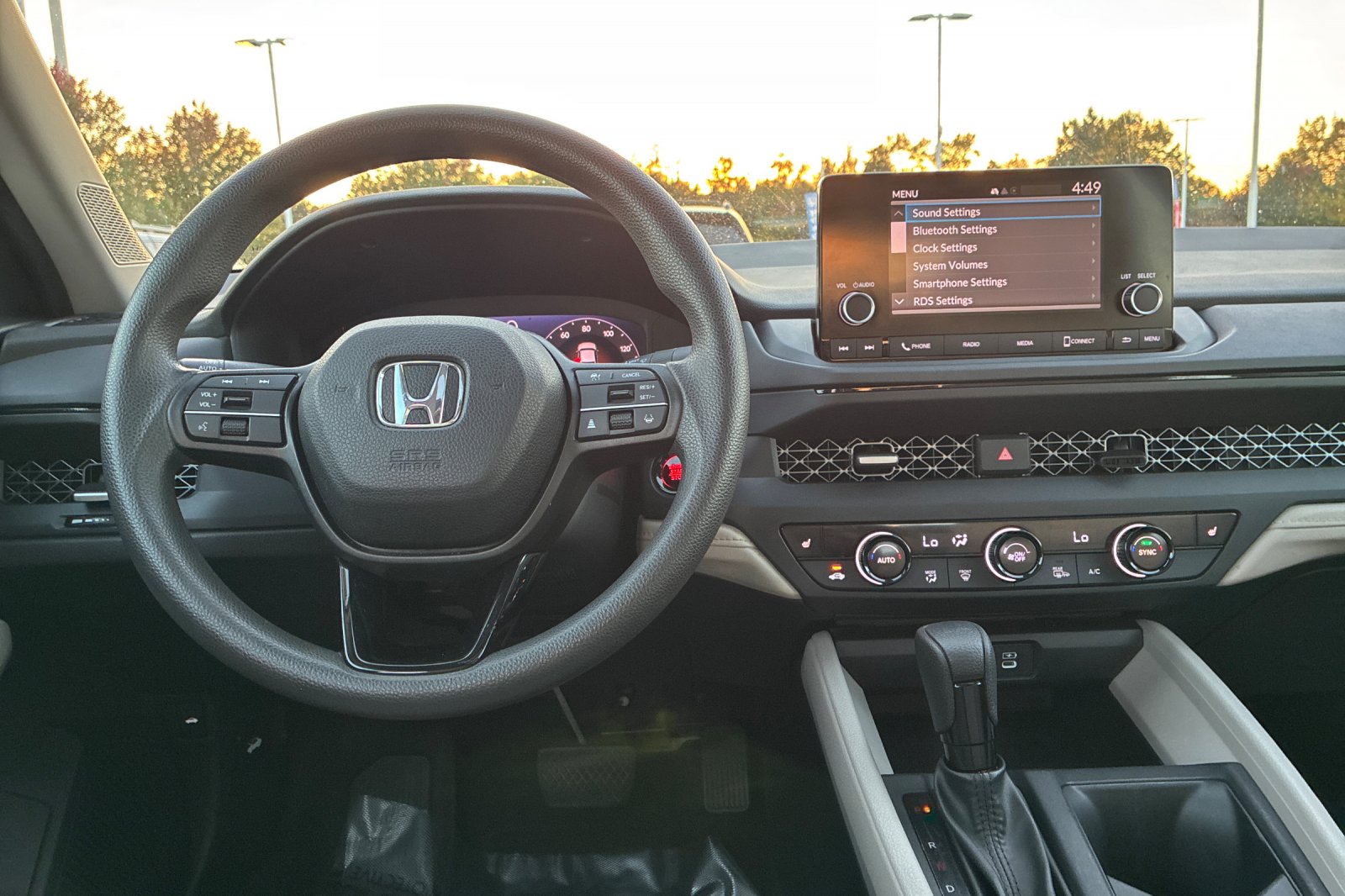 Used 2023 Meteorite Gray Metallic Honda EX image 17
