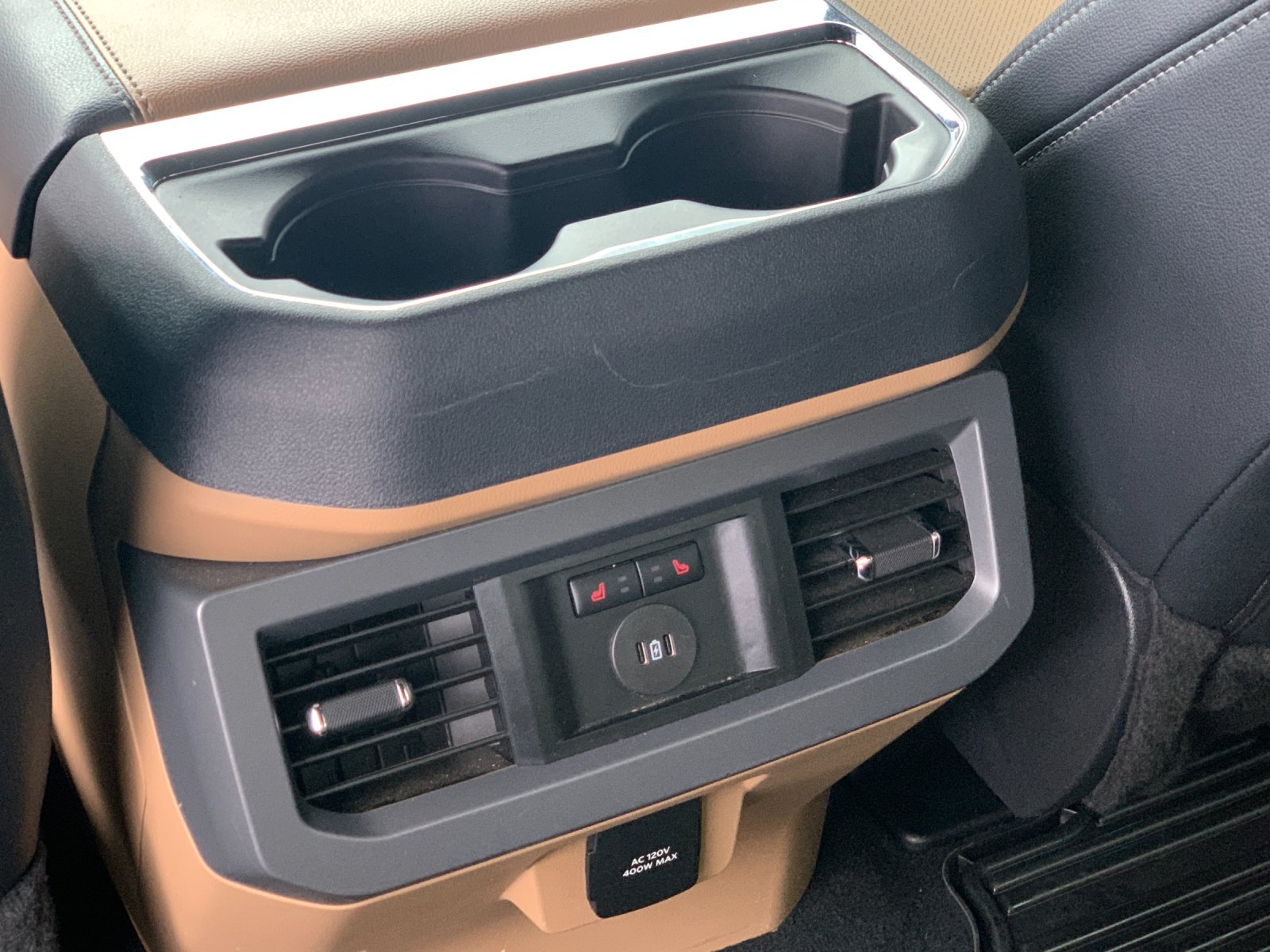 Used 2026 White Ford Lariat image 16