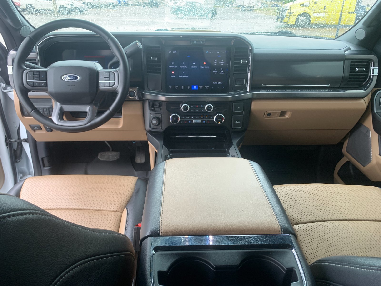 Used 2026 White Ford Lariat image 17