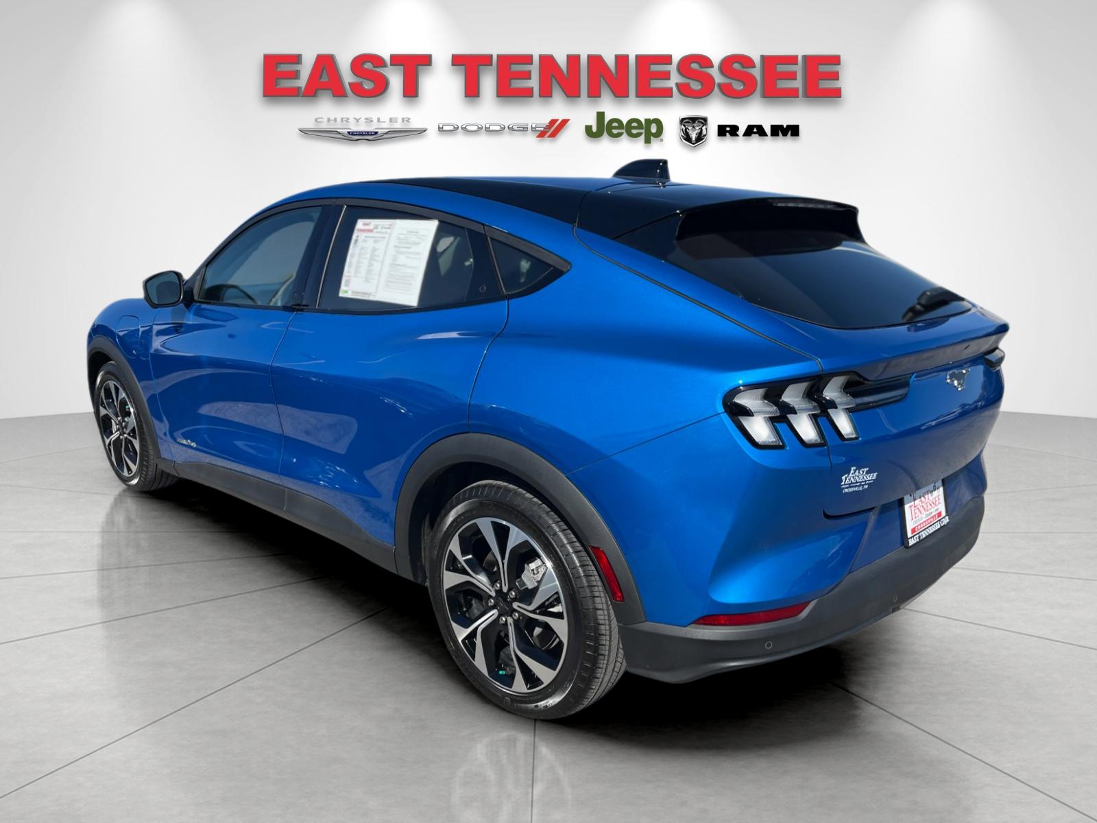 Used 2025 Blue Ford Select image 5