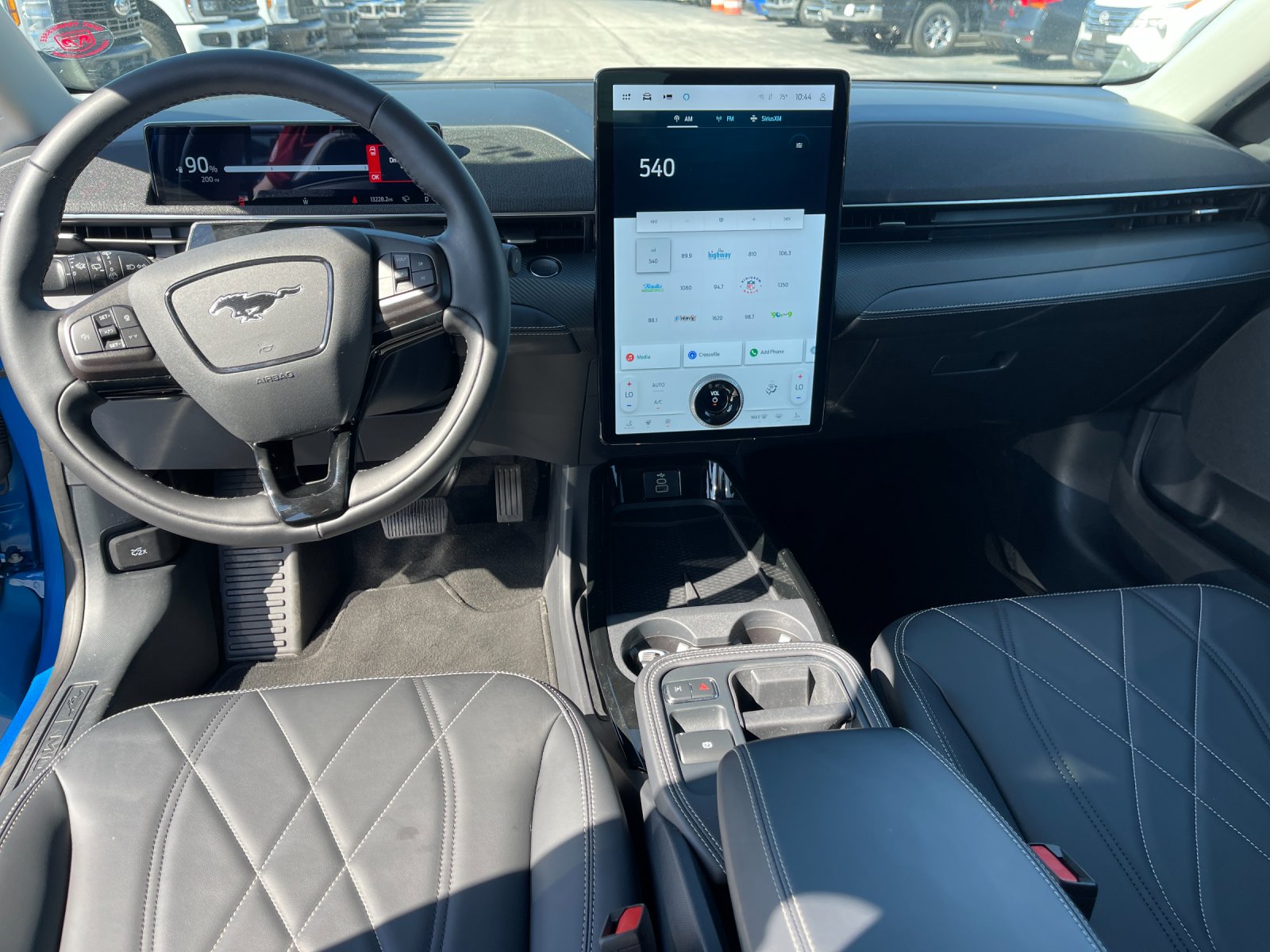 Used 2025 Blue Ford Select image 16