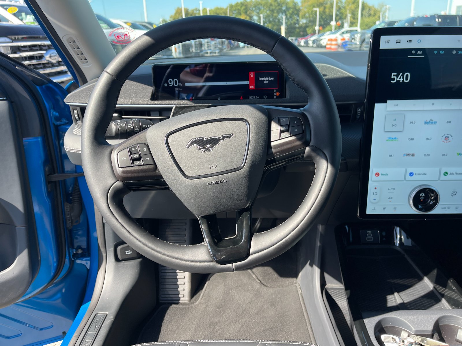Used 2025 Blue Ford Select image 17