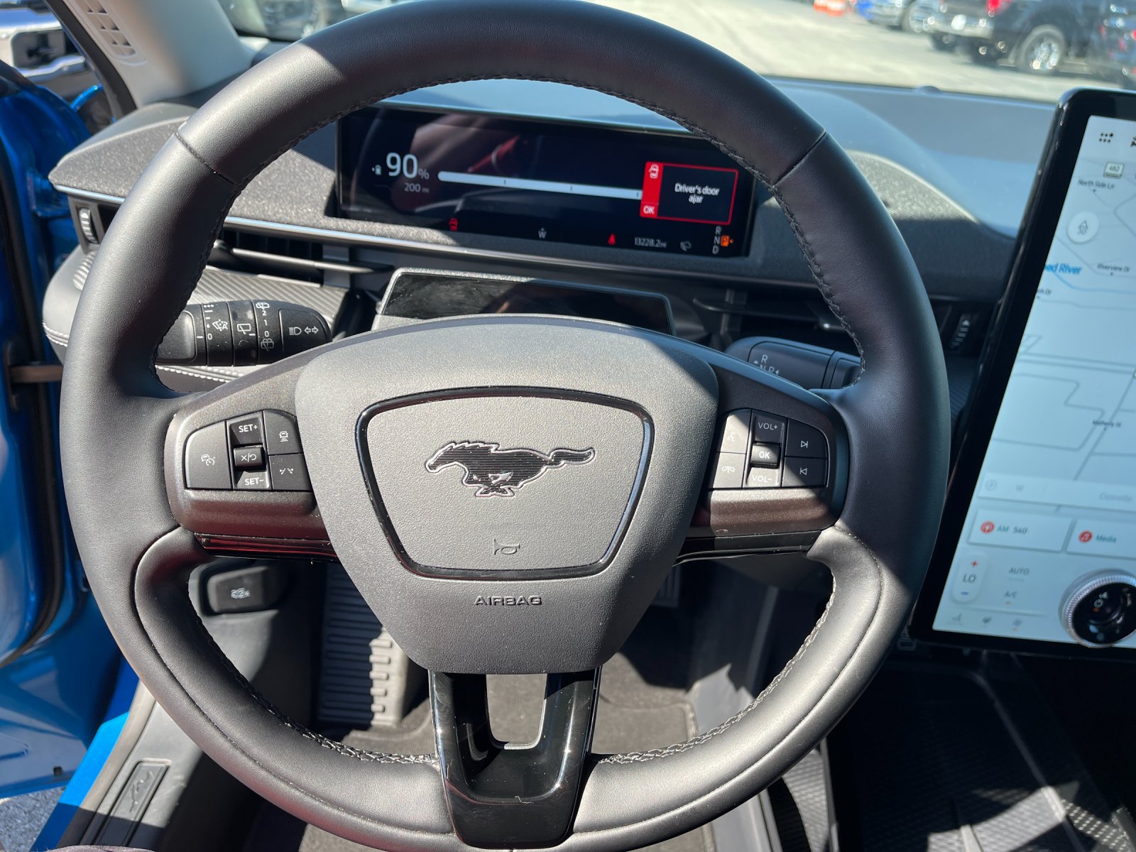 Used 2025 Blue Ford Select image 28