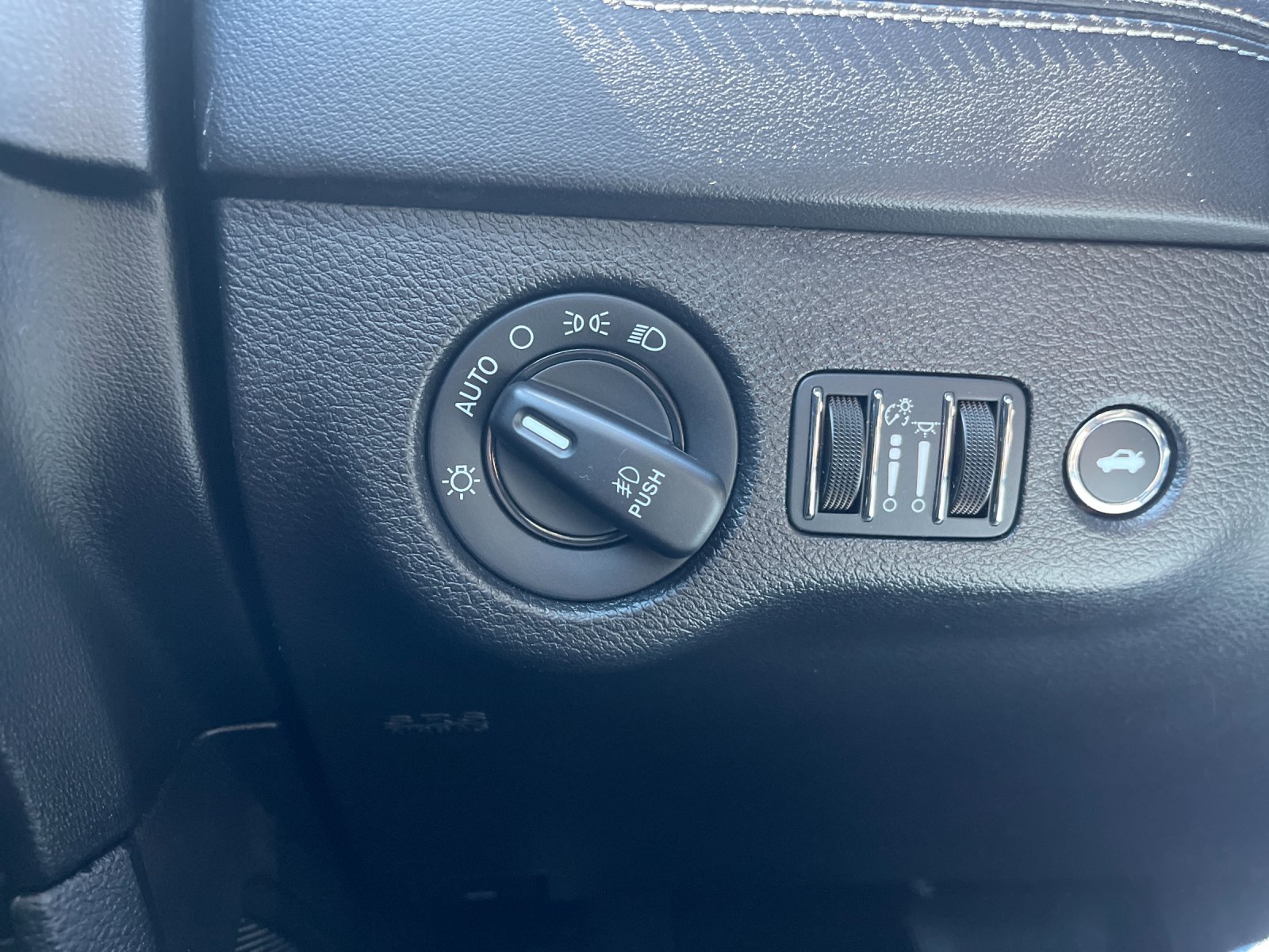 Used 2022 Gray Dodge R T Scat Pack image 32