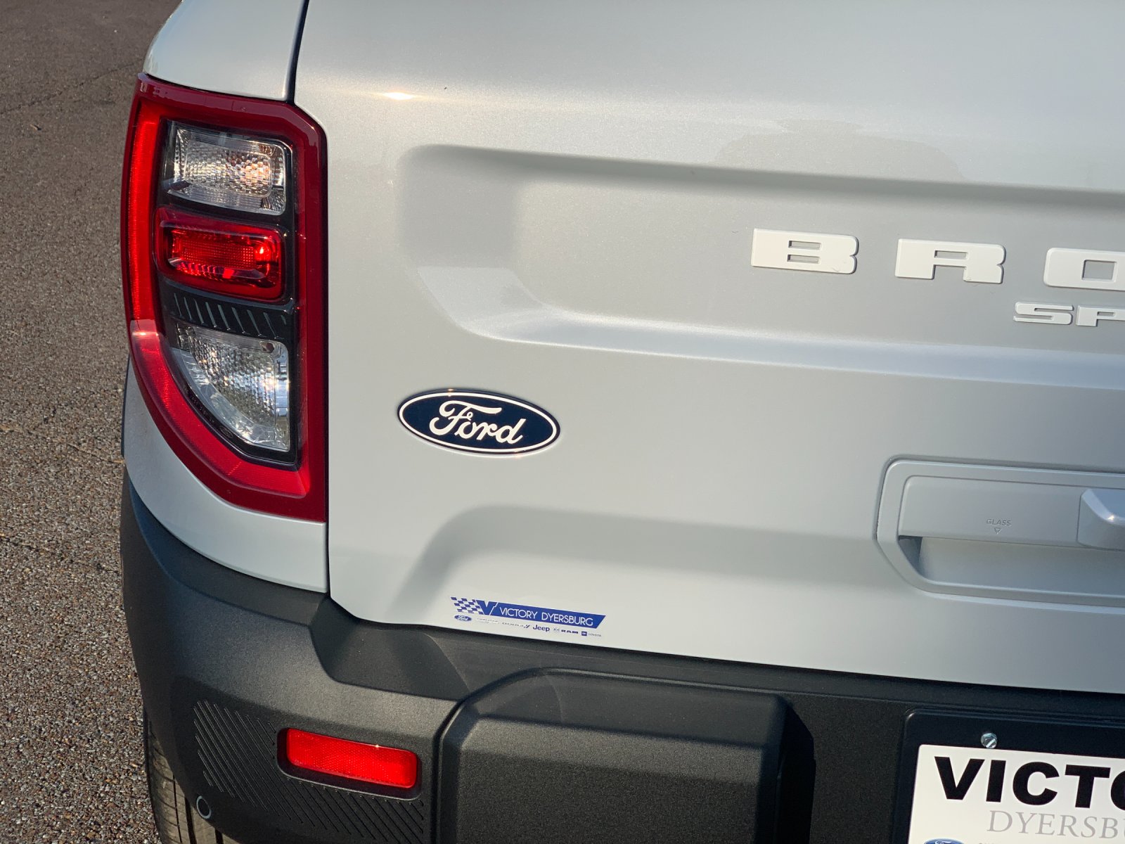 New 2026 White Ford Outer Banks image 34