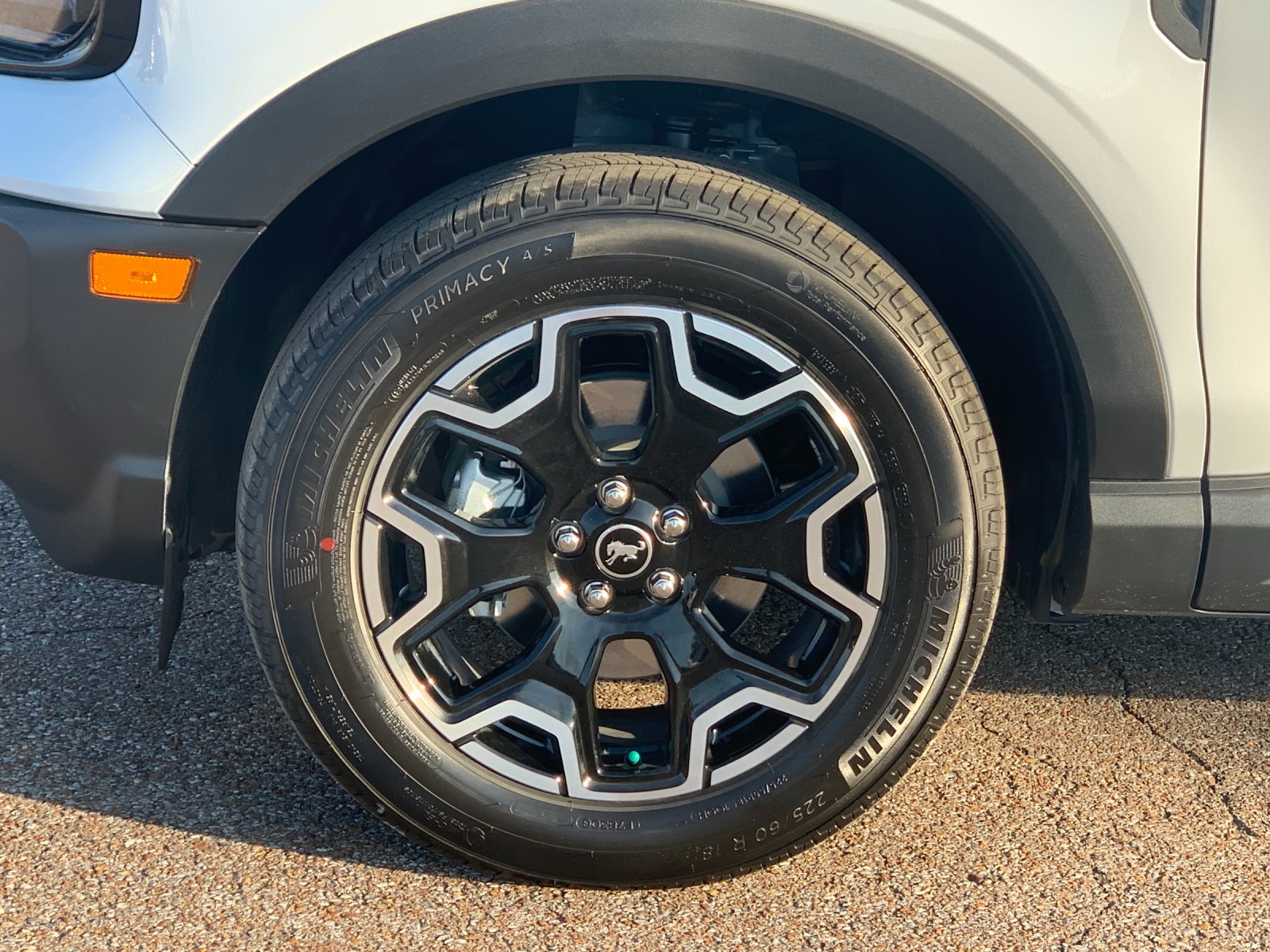New 2026 White Ford Outer Banks image 33