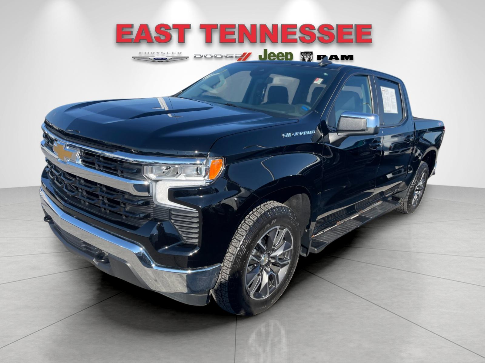 Used 2023 Black Chevrolet LT image 7