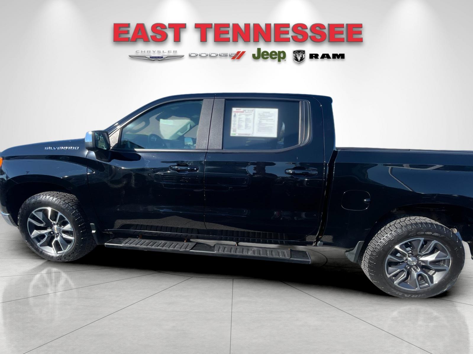 Used 2023 Black Chevrolet LT image 6