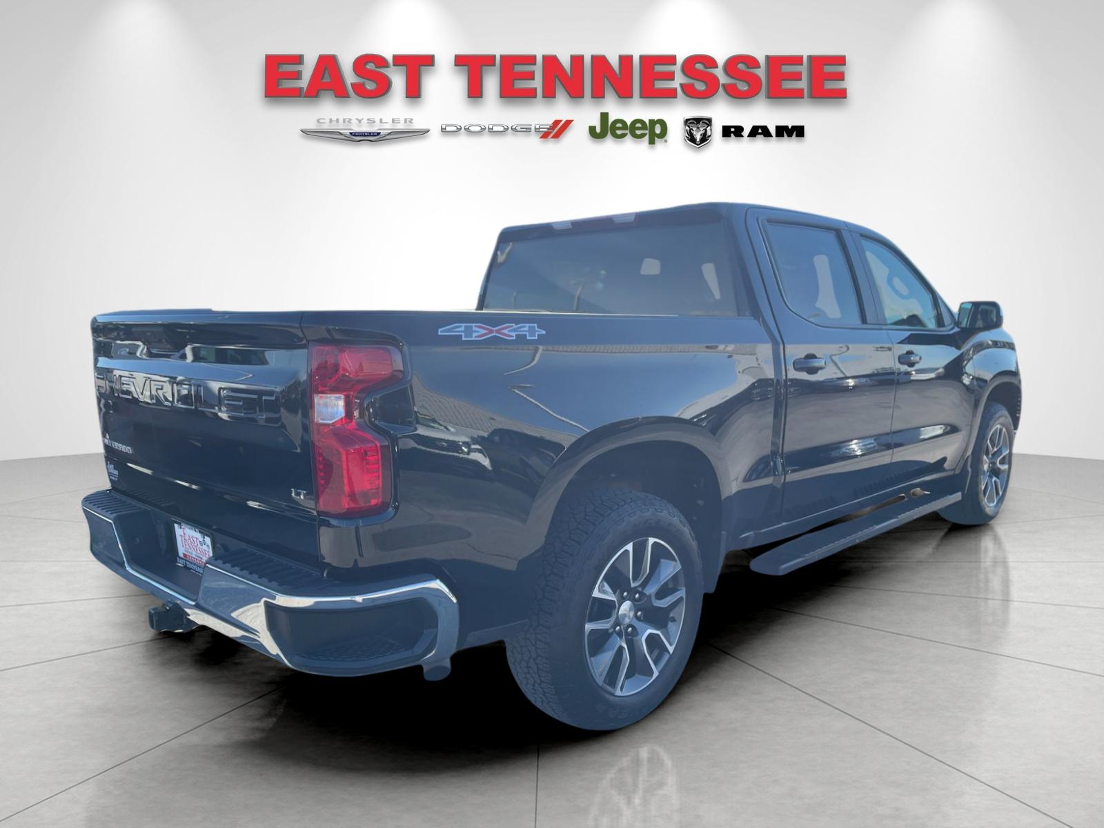 Used 2023 Black Chevrolet LT image 3