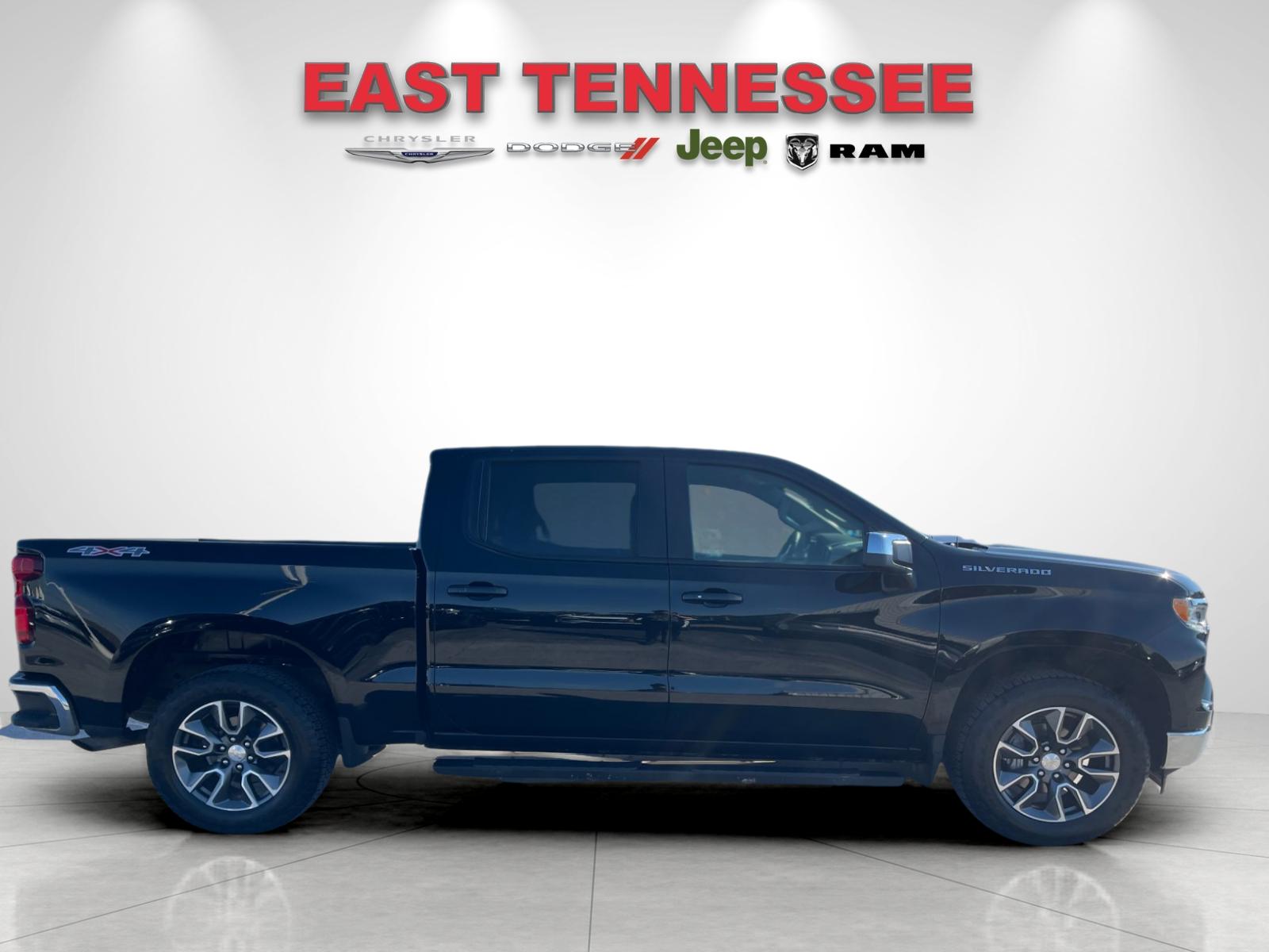 Used 2023 Black Chevrolet LT image 2