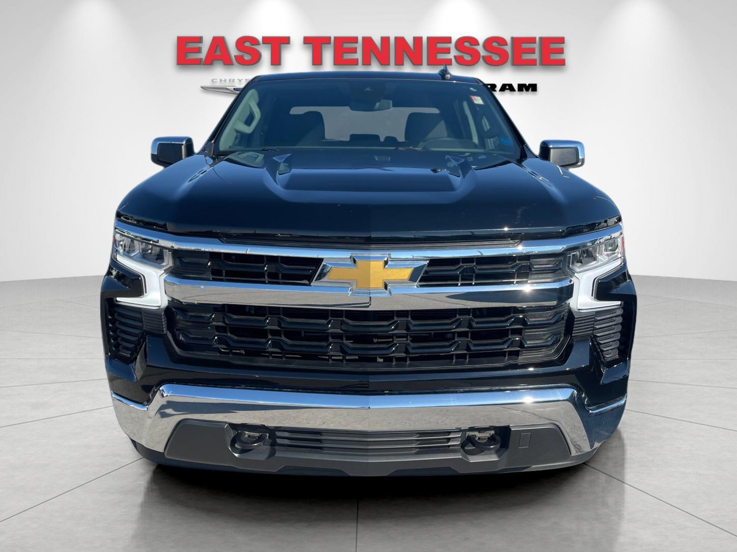 Used 2023 Black Chevrolet LT image 9
