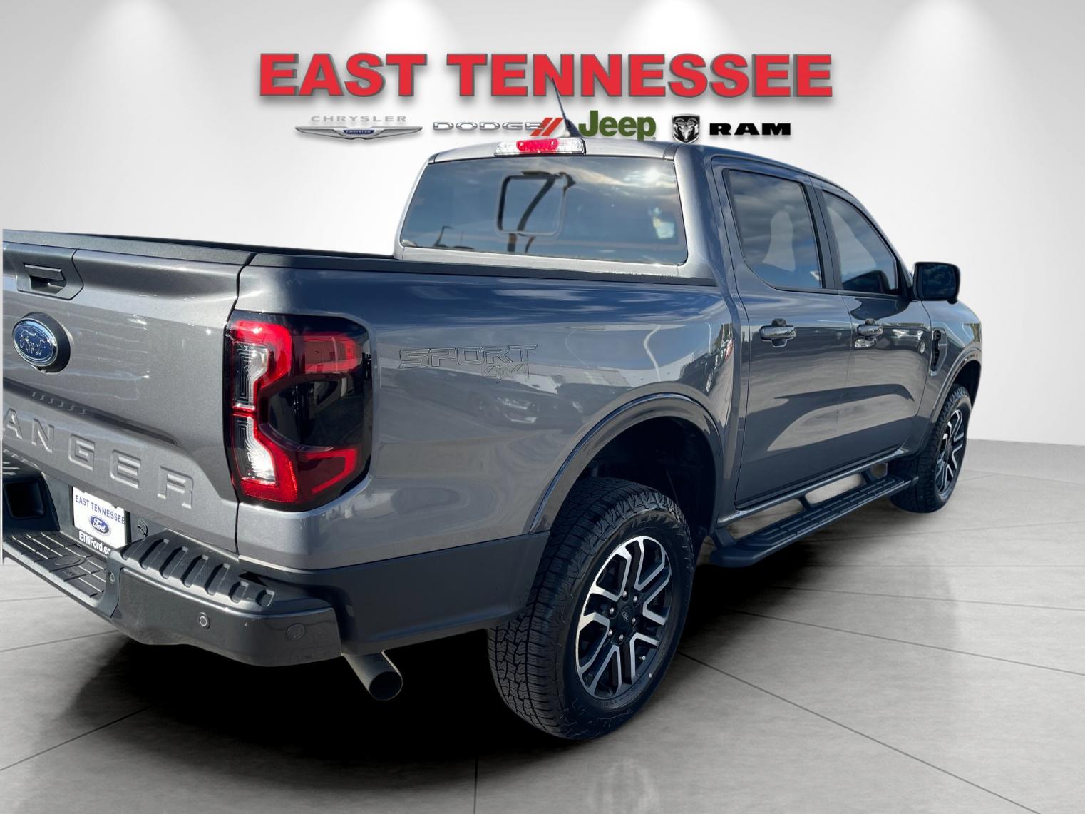 Used 2024 Gray Ford Lariat image 3