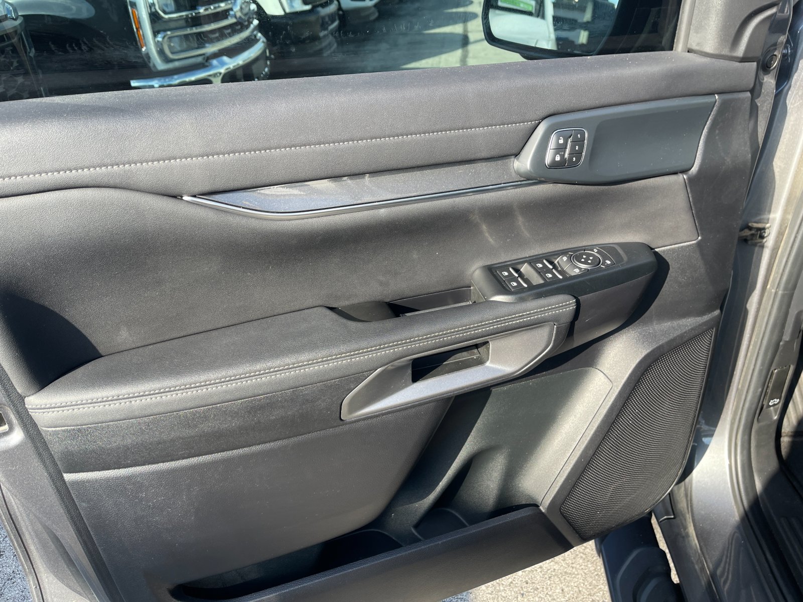 Used 2024 Gray Ford Lariat image 12