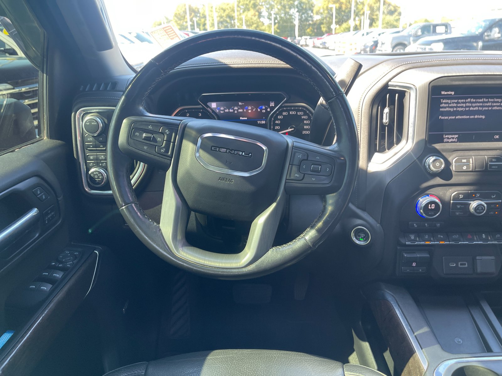 Used 2022 Green GMC Denali image 17
