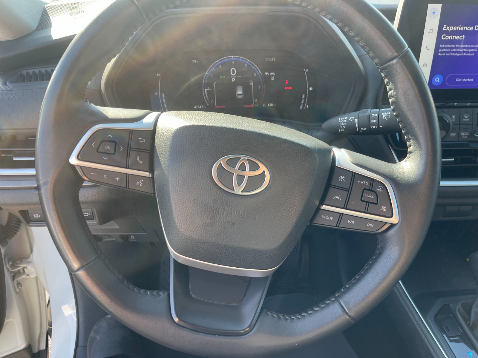 Used 2025 Beige Toyota XLE image 29