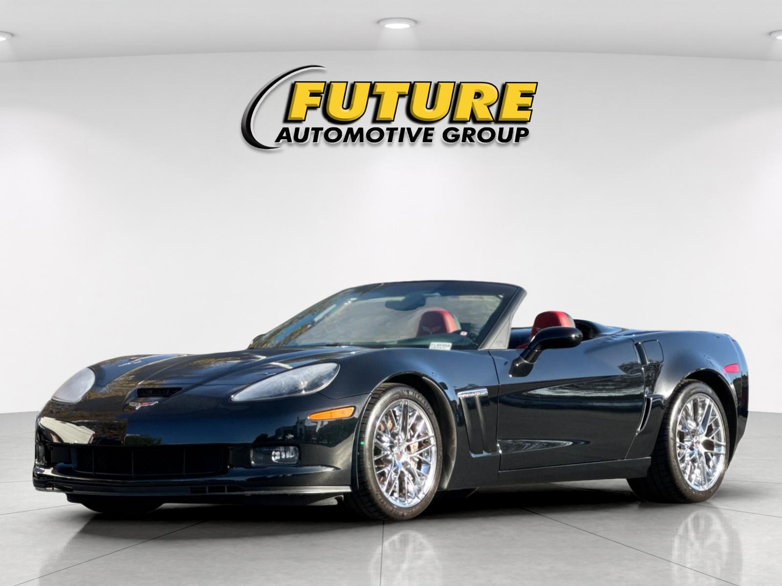 Used 2013 Black Chevrolet Grand Sport image 8