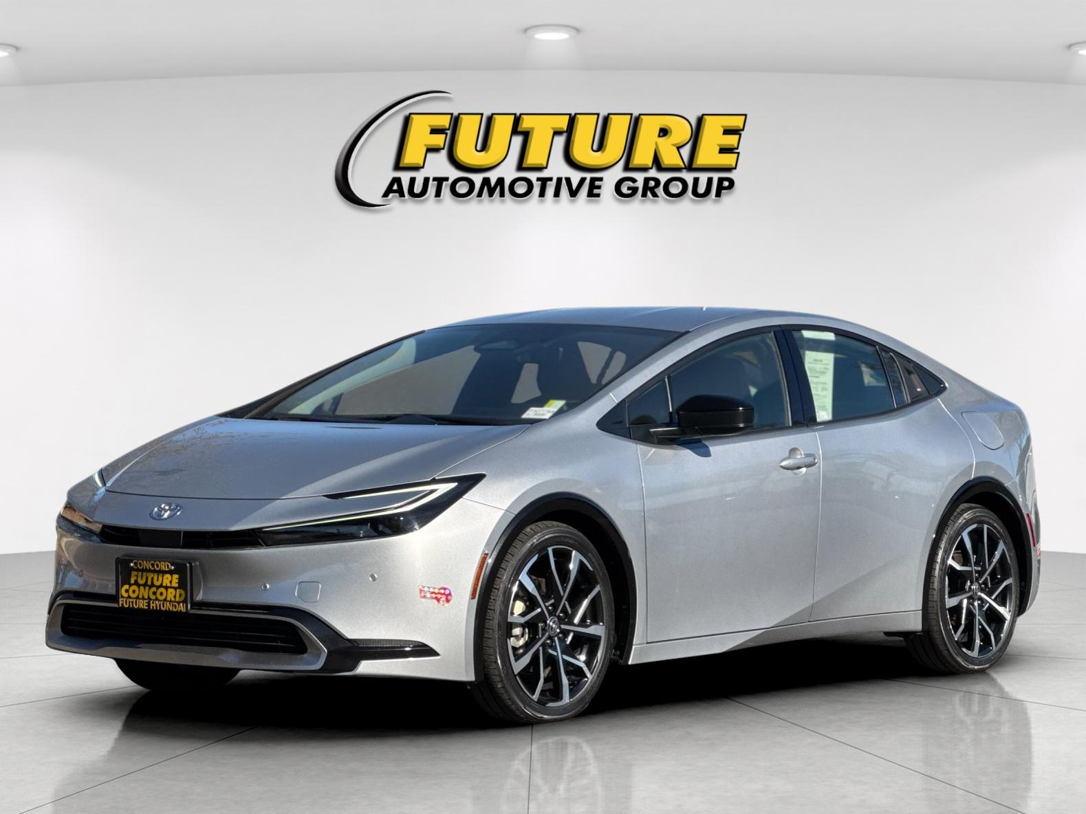 Used 2023 Silver Toyota XSE image 7