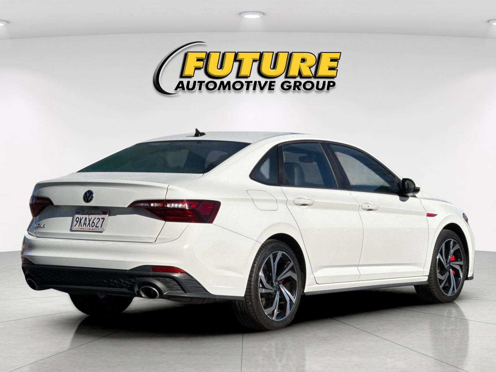 Used 2023 White Volkswagen 2.0T Autobahn image 3