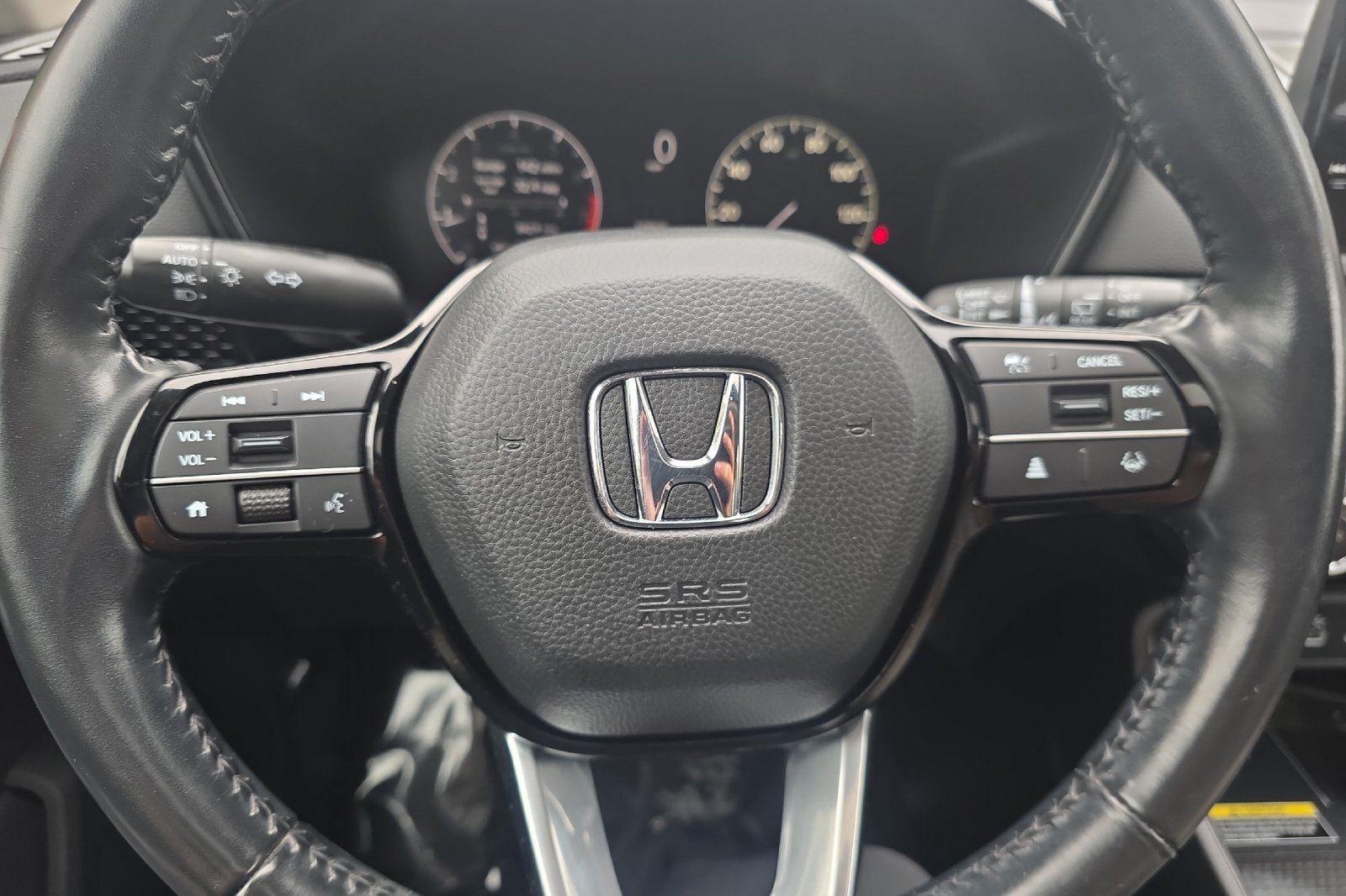 Used 2025 Radiant Red Metallic Honda EX-L image 23