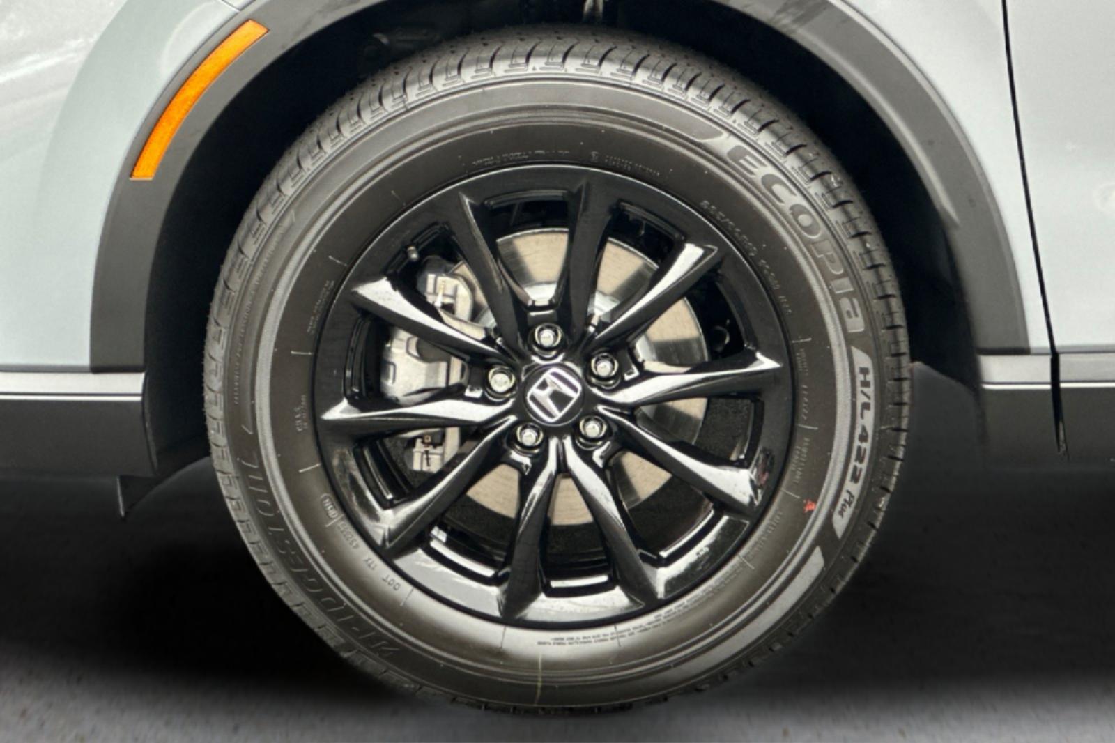 New 2027 Urban Gray Pearl Honda Sport image 32