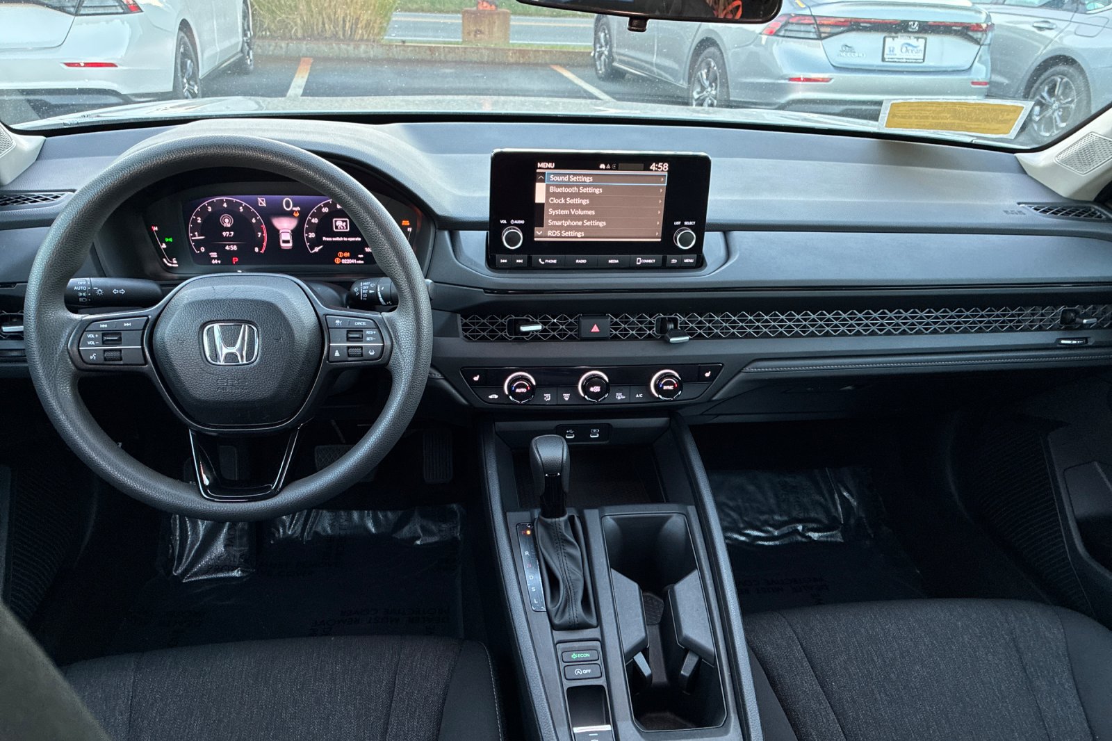 Used 2025 Solar Silver Metallic Honda SE image 16