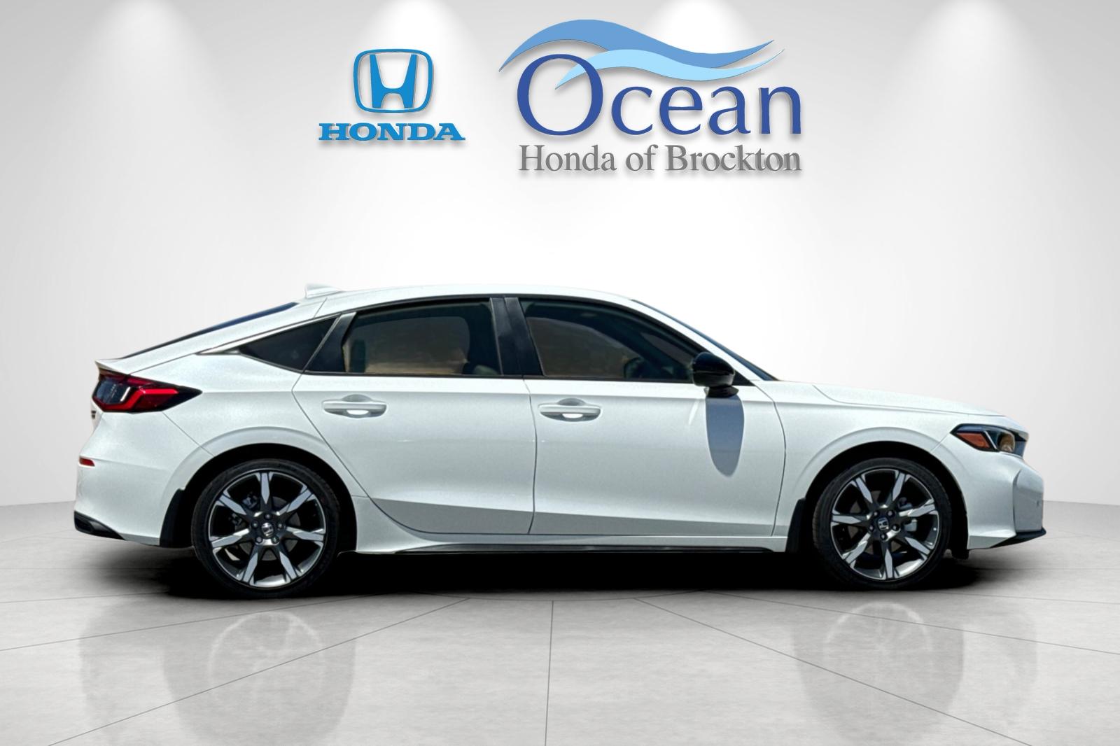 New 2026 Platinum White Pearl Honda Sport Touring image 6