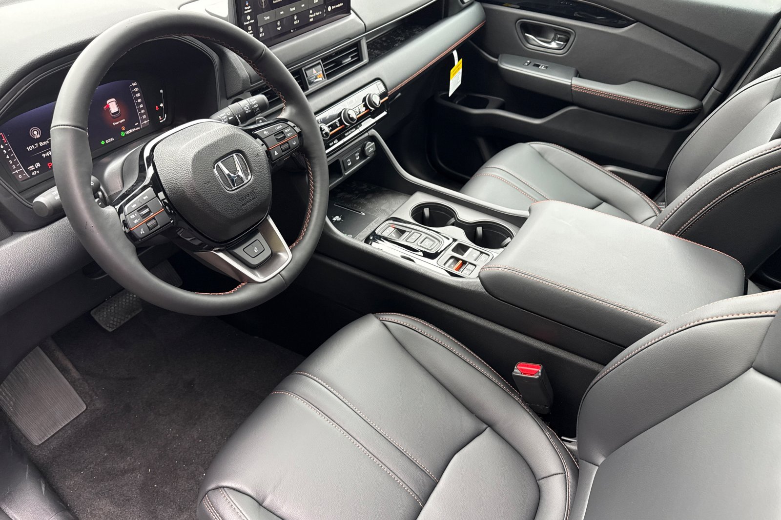 New 2026 Sonic Gray Pearl Honda TrailSport image 9