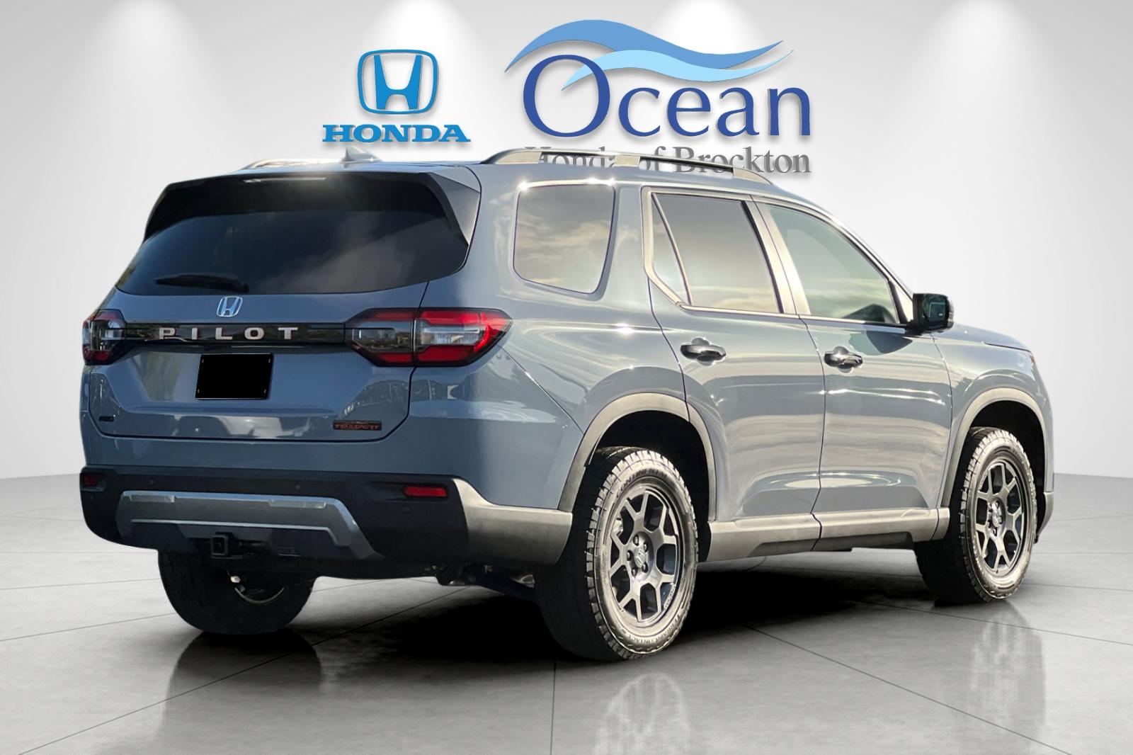 New 2026 Sonic Gray Pearl Honda TrailSport image 5