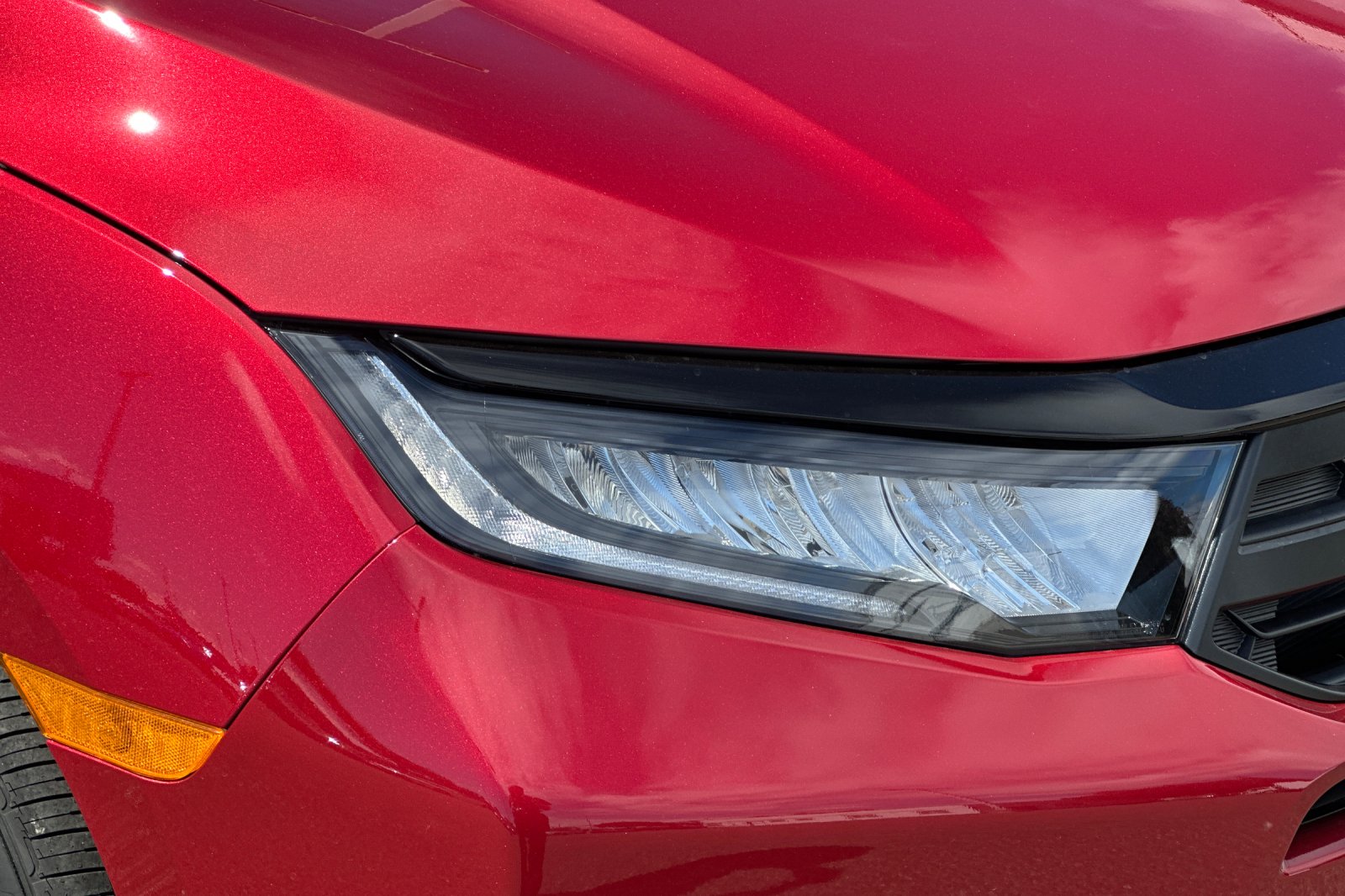 New 2027 Radiant Red Metallic II Honda EX-L image 10