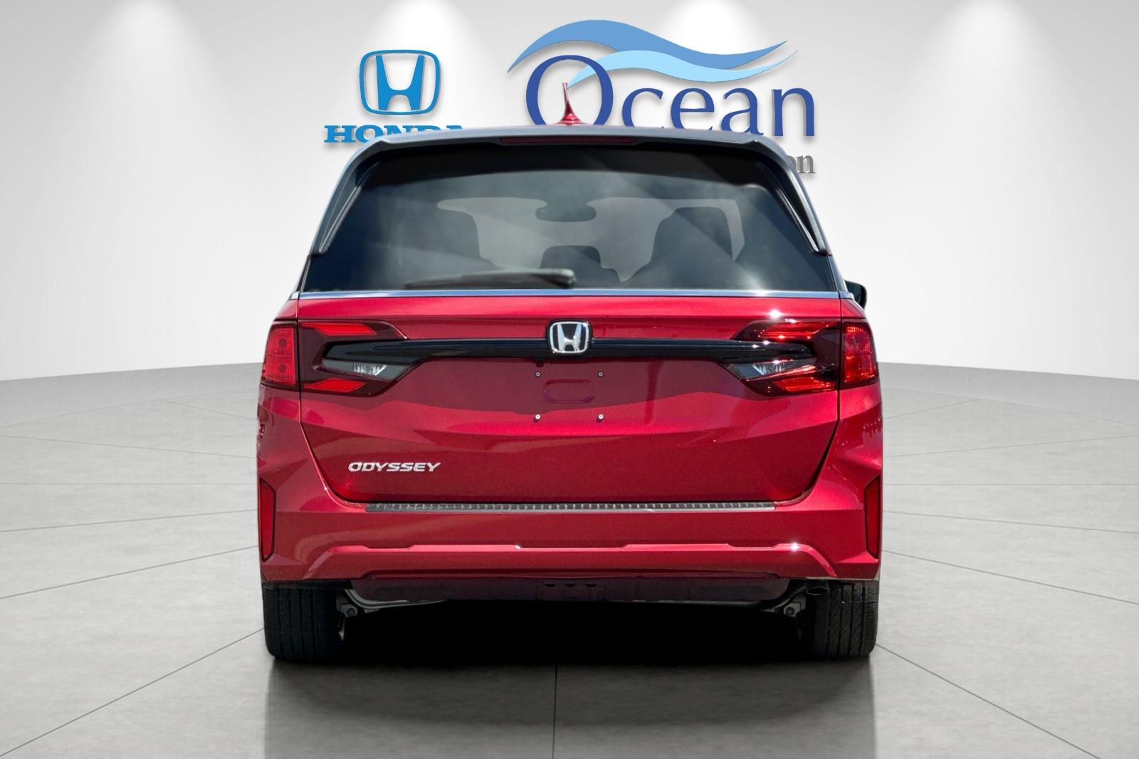 New 2027 Radiant Red Metallic II Honda EX-L image 4
