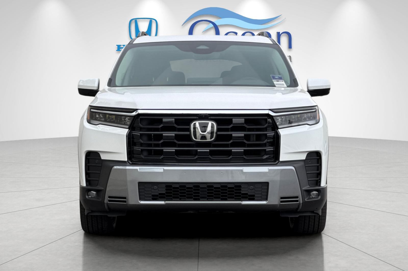 New 2026 Platinum White Pearl Honda Touring image 8